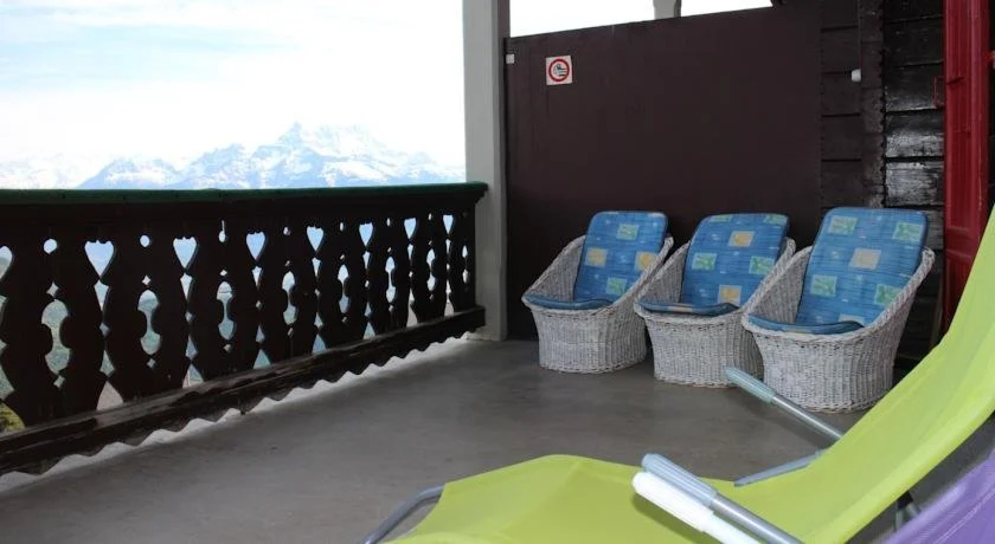 Les Airelles Bed and Breakfast