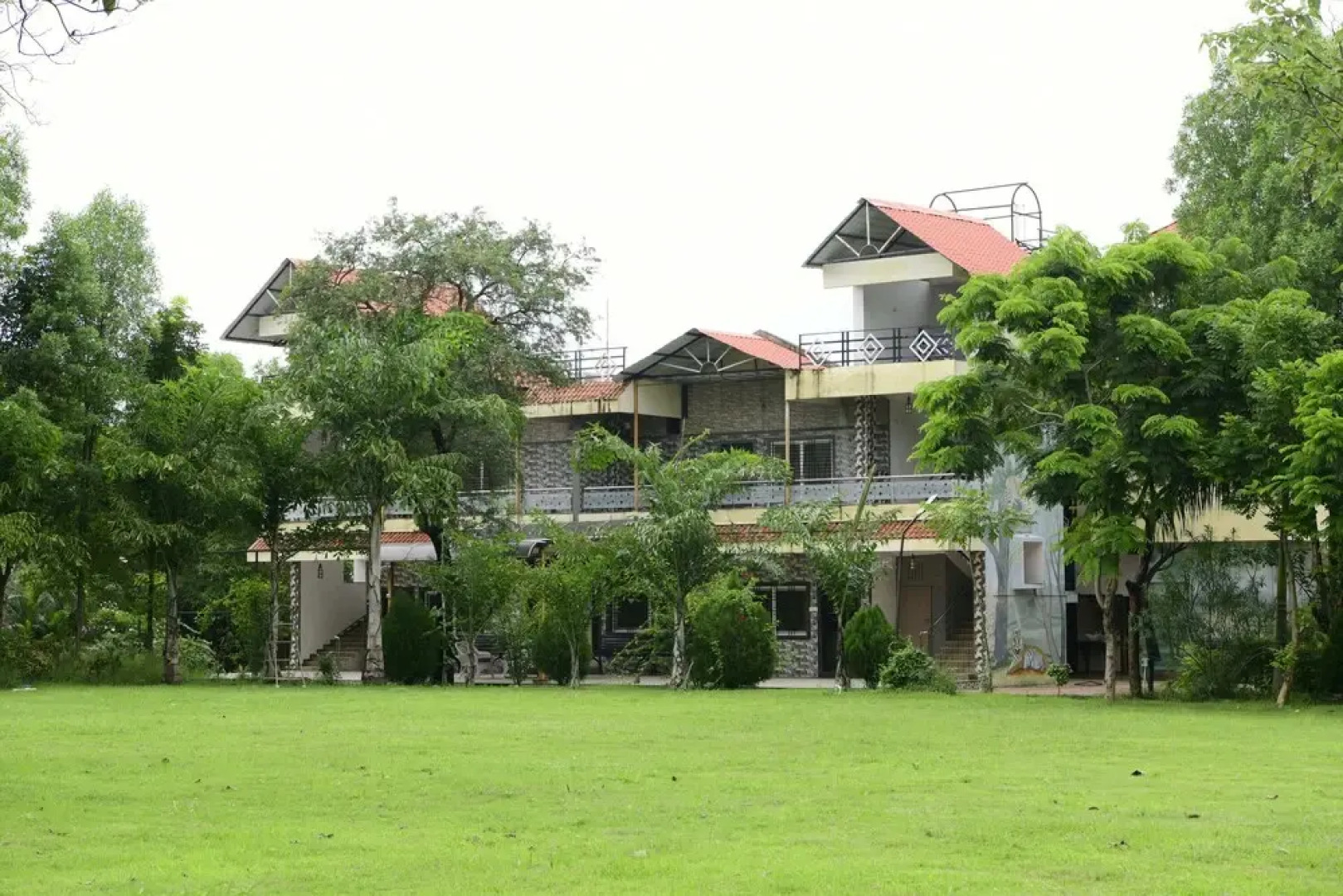 Tadoba Wildlife Resort