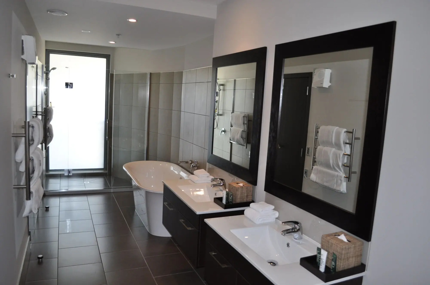 Queenstown Village Apartments