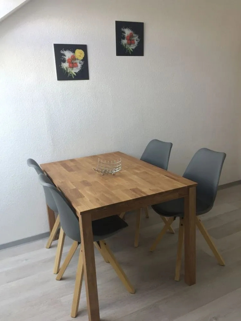 Apartment 28OM