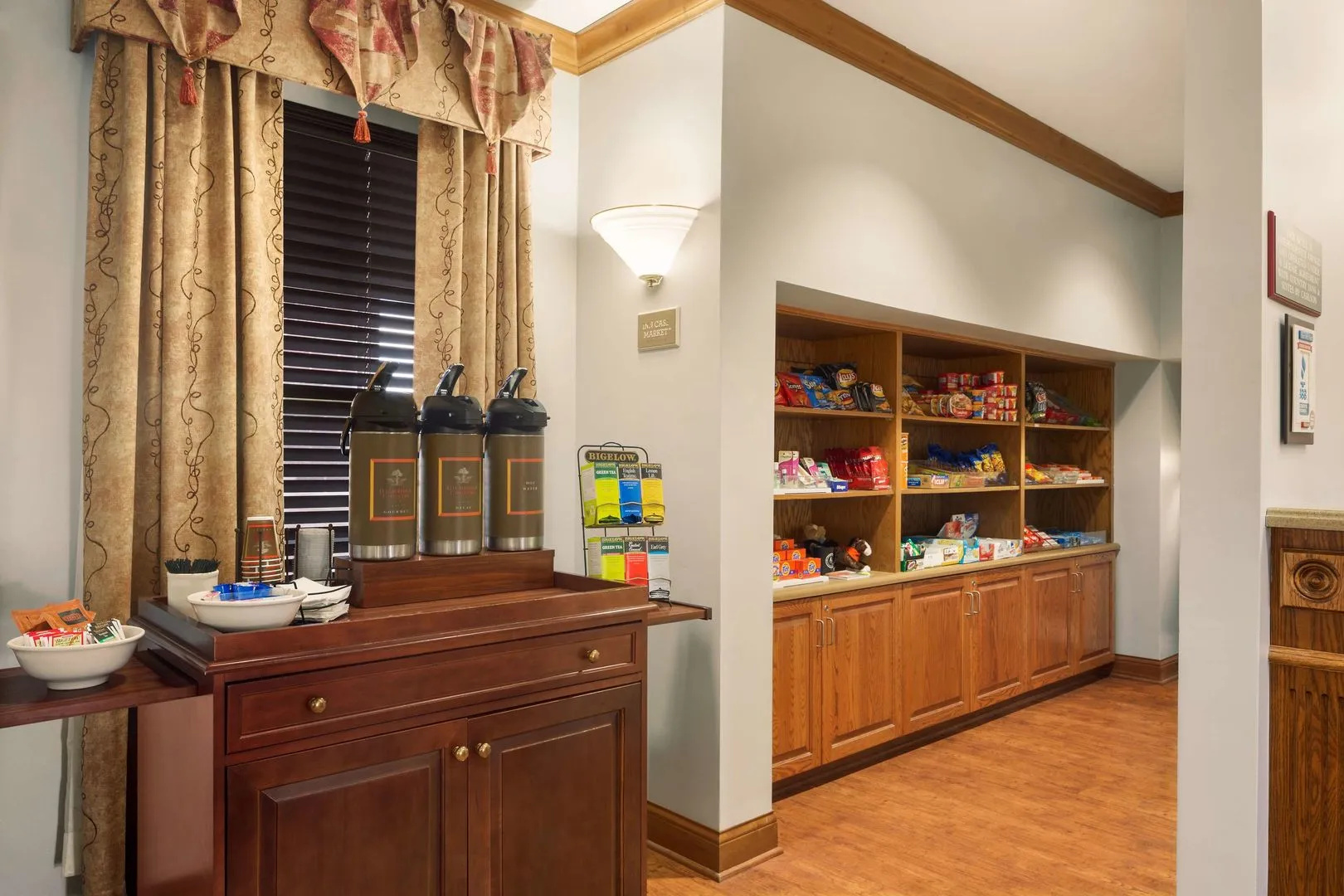 Country Inn & Suites by Radisson, Findlay, OH