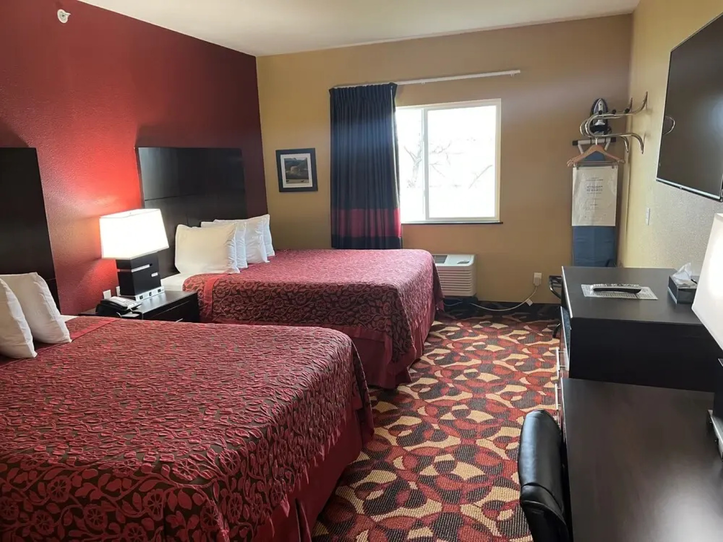 Days Inn & Suites El Dorado