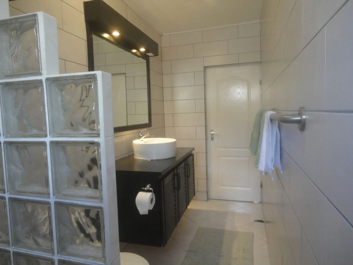 Landslake Apartments