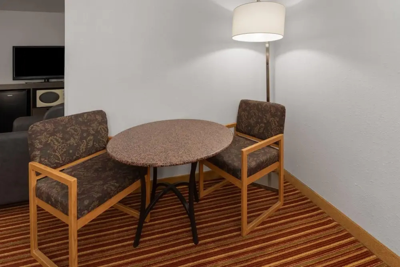 Super 8 by Wyndham Rock Port MO