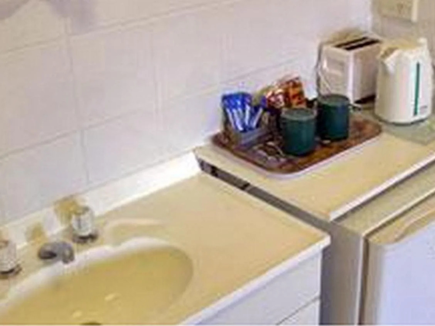 Welcome Home Motel and Apartments