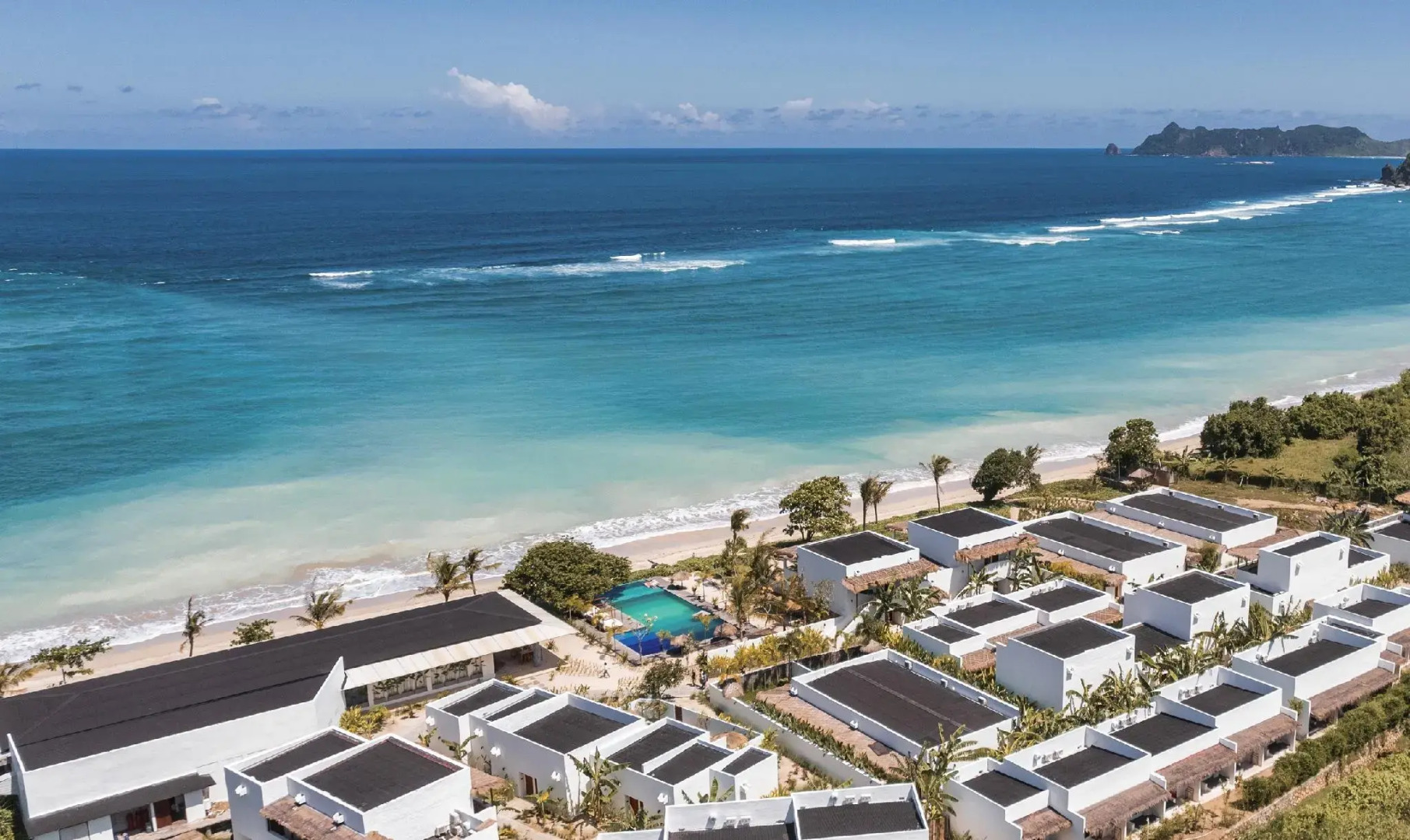 Amber Lombok Beach Resort