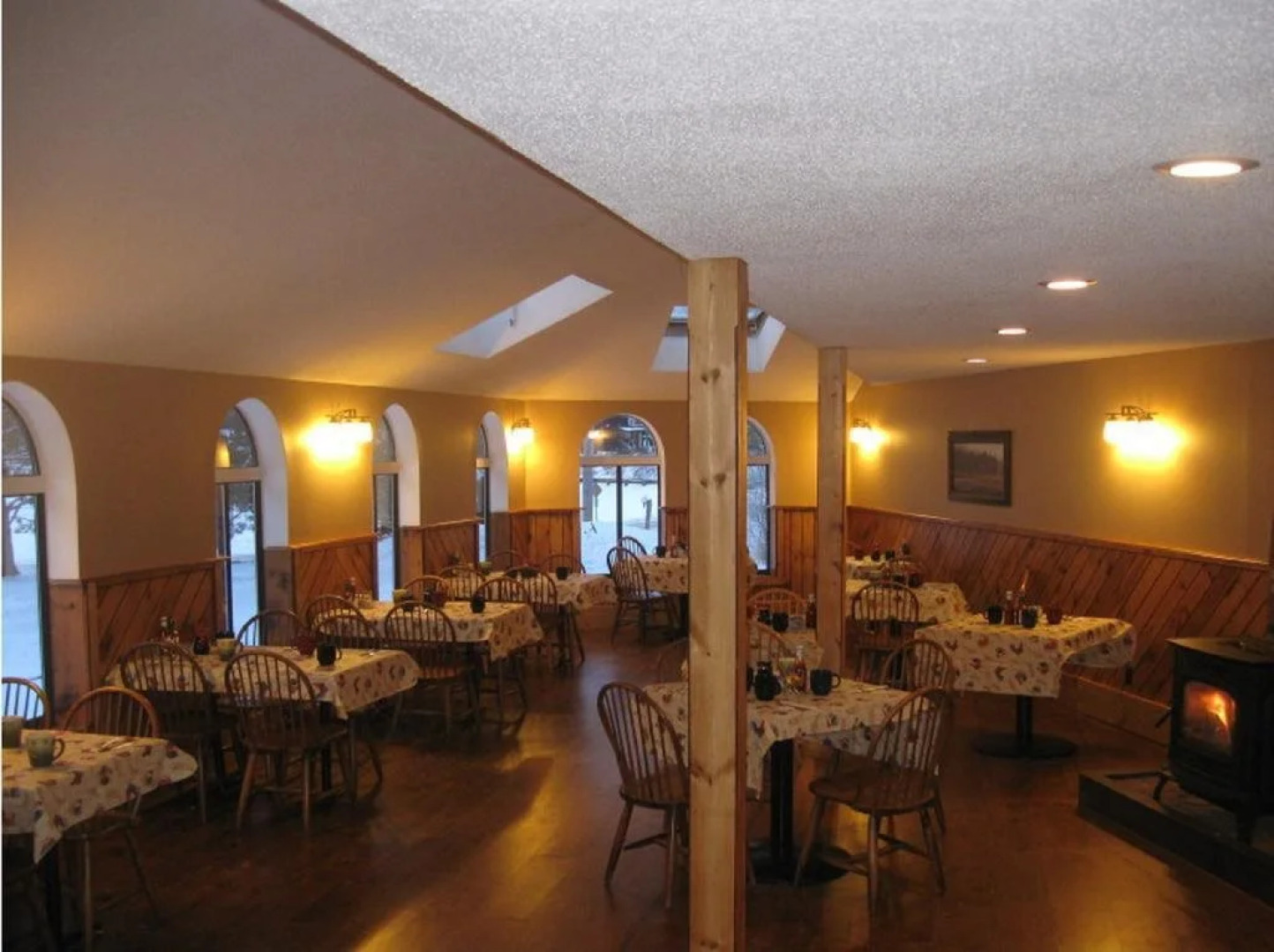 Butternut Inn and Pancake House