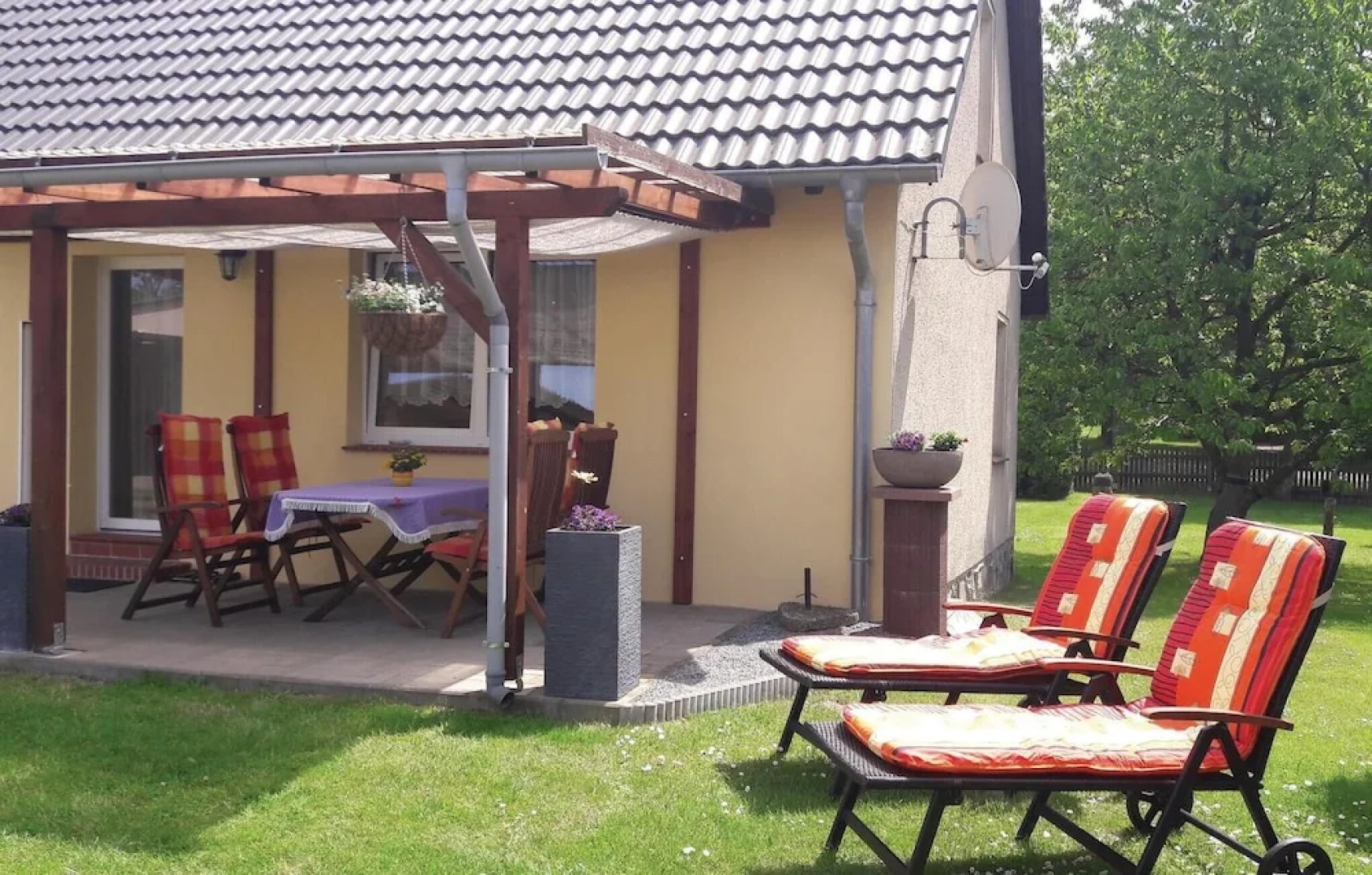 Stunning Home in Alt Schwerin With 2 Bedrooms and Wifi