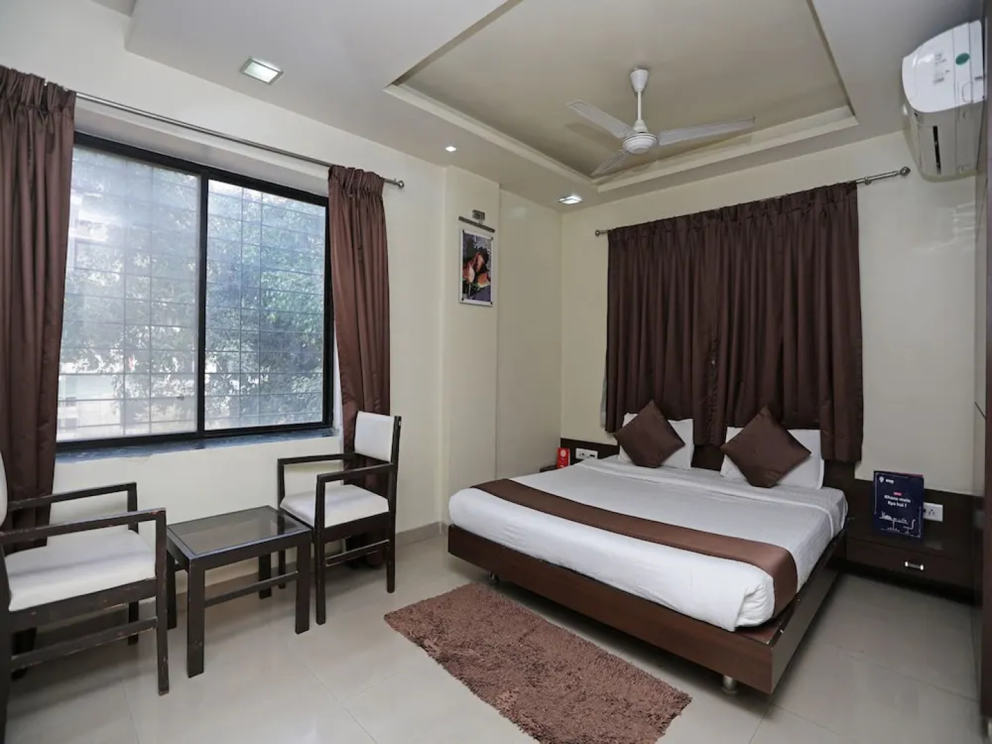 OYO 693 Hotel Ranjanas Hospitality