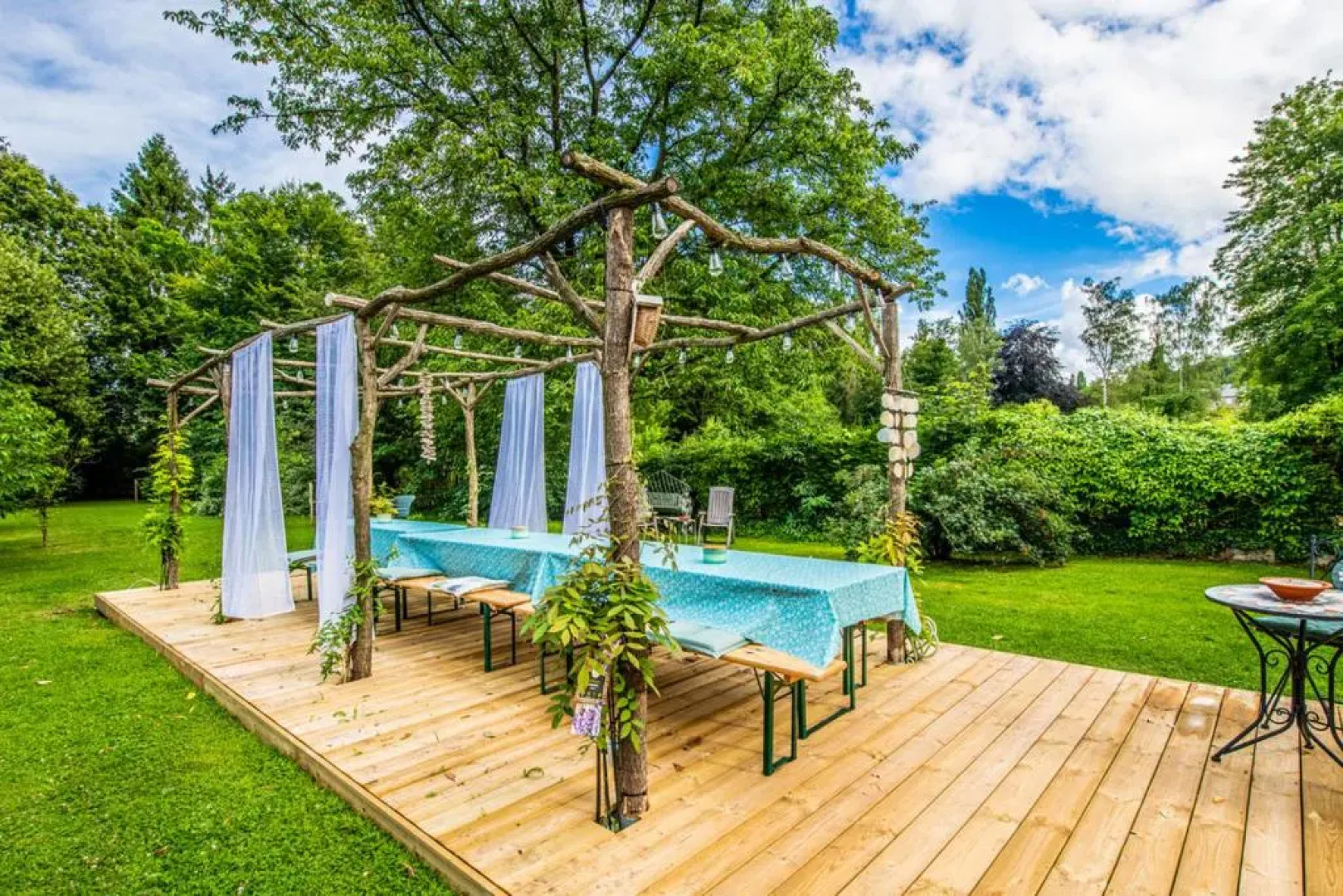 Le Jardin Des Secrets