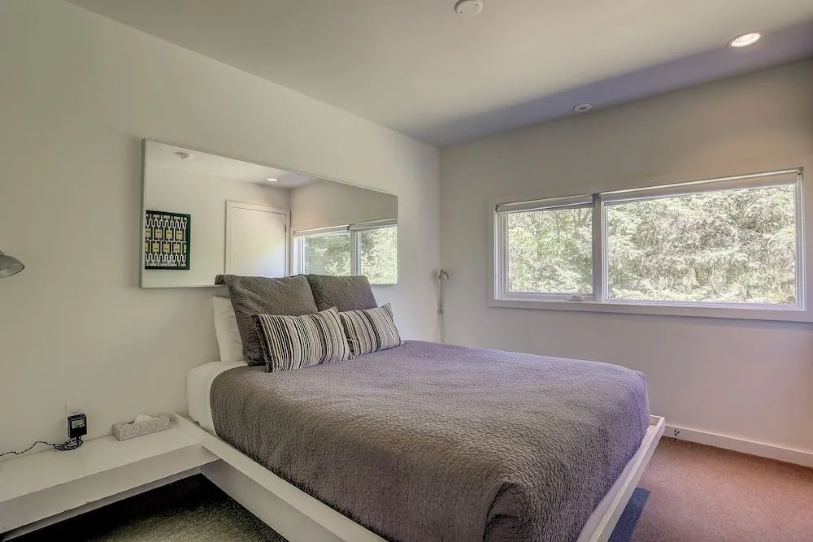 Neal Creek 2 Bedroom Home by RedAwning