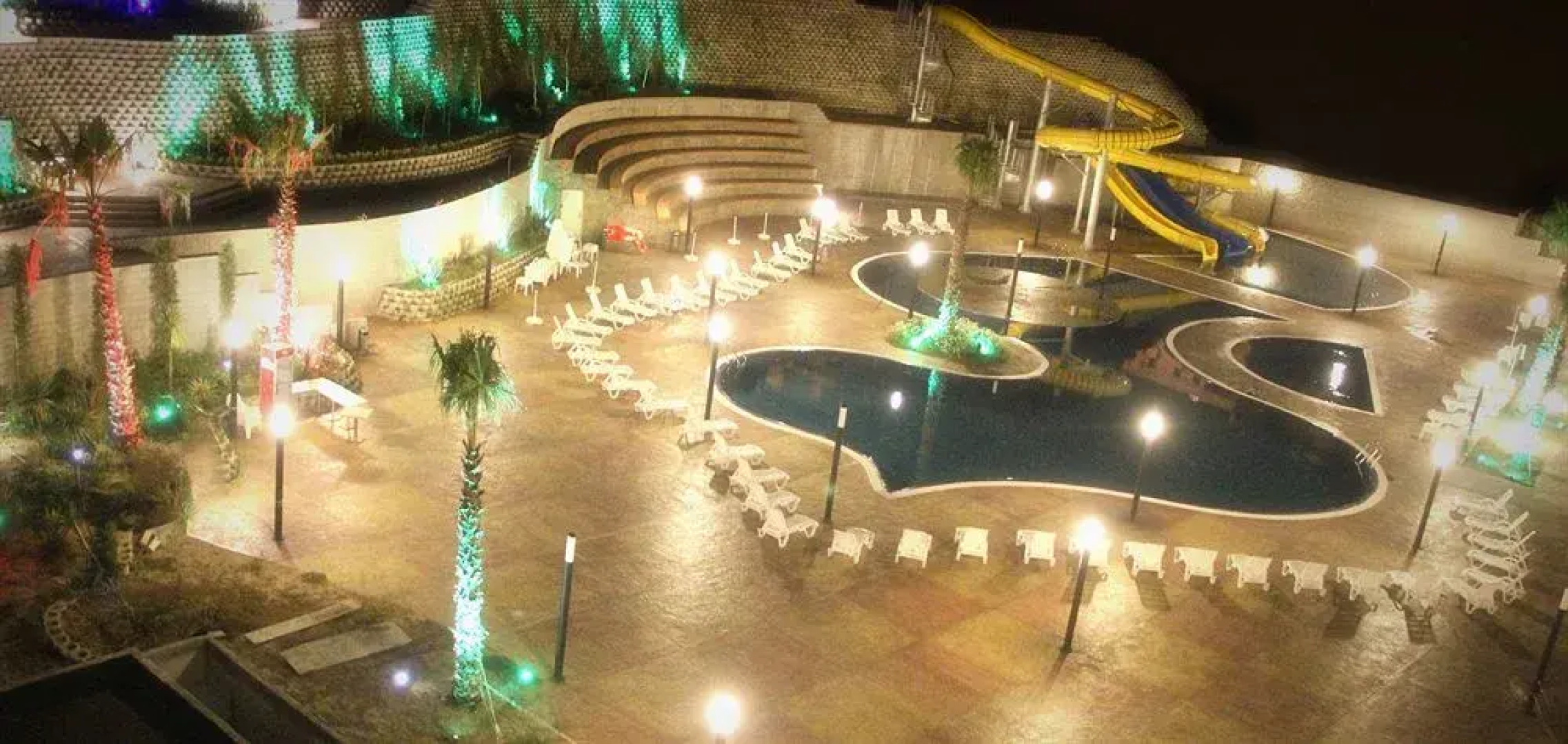 Sky Tower Deluxe Hotel