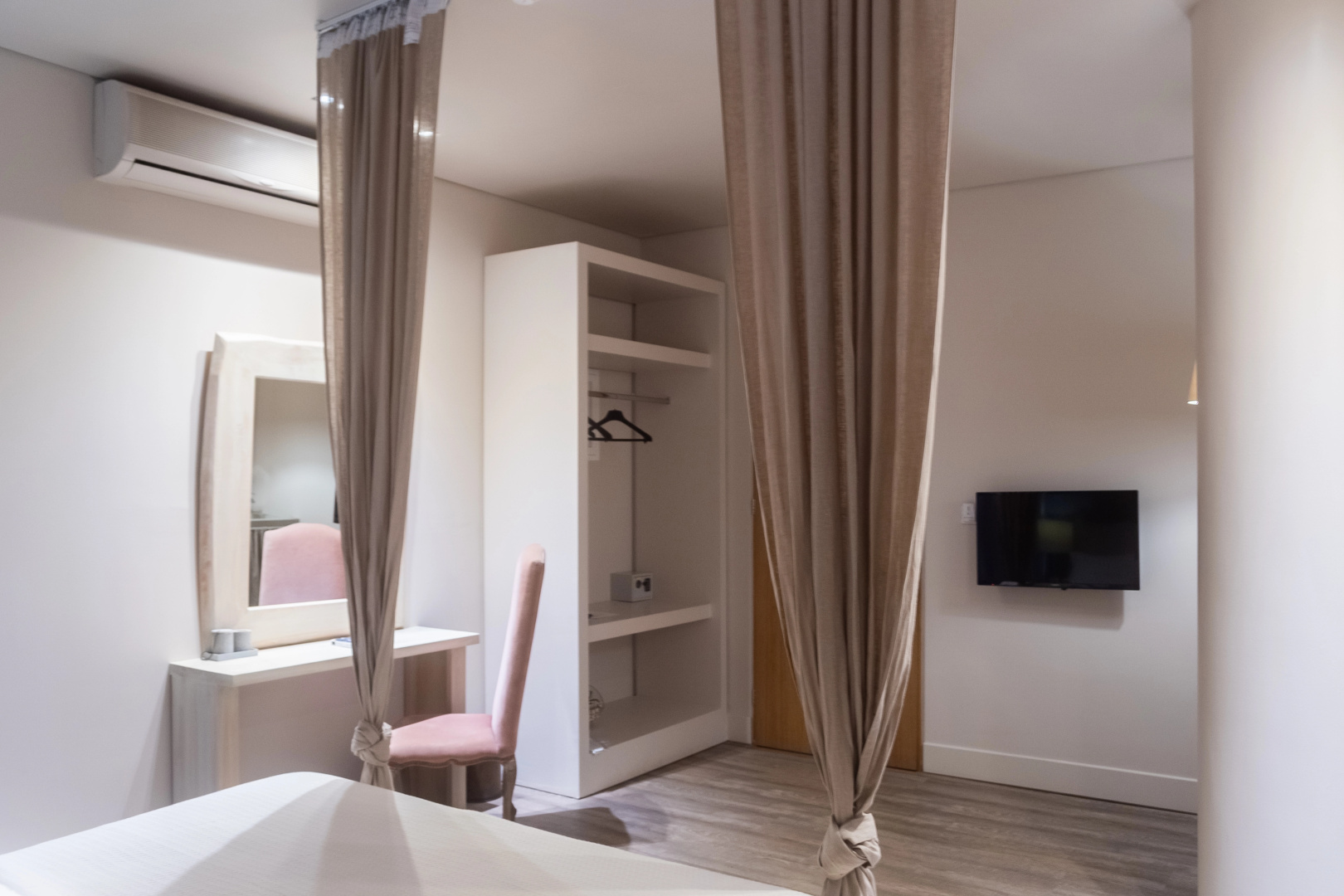Mikelina Boutique Hotel