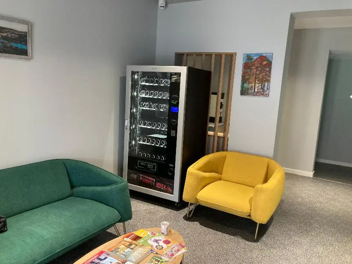 H 11 Downtown Aparthotel