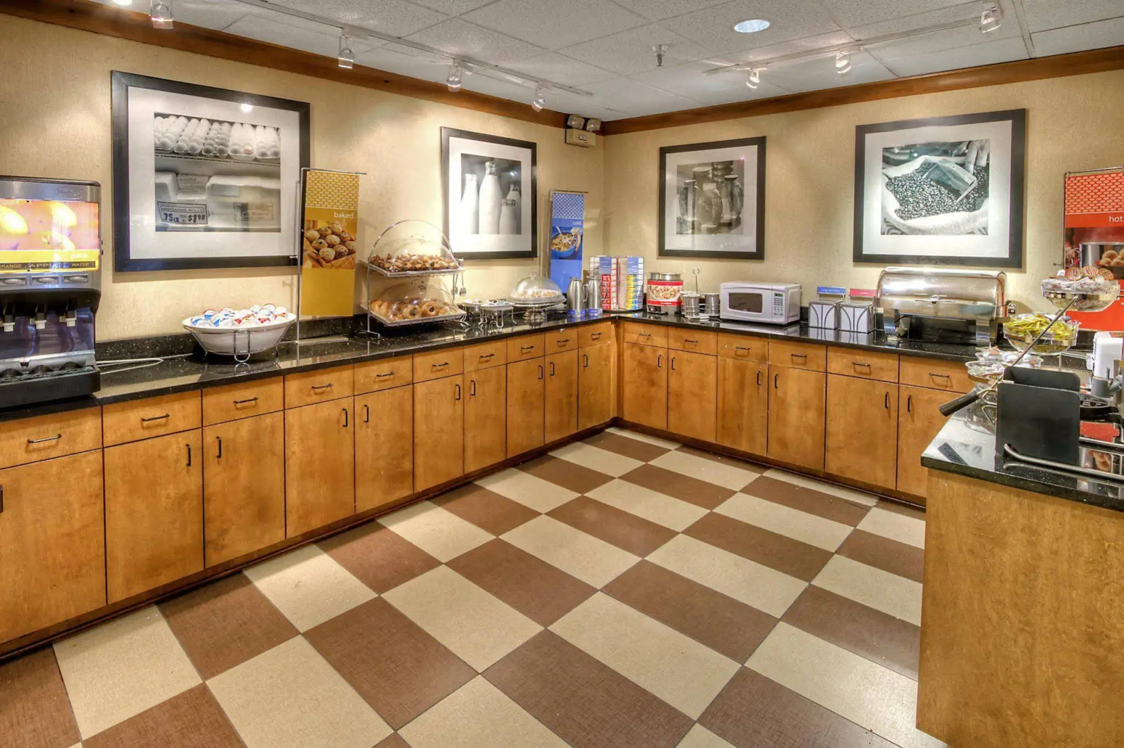Hampton Inn Memphis-Poplar