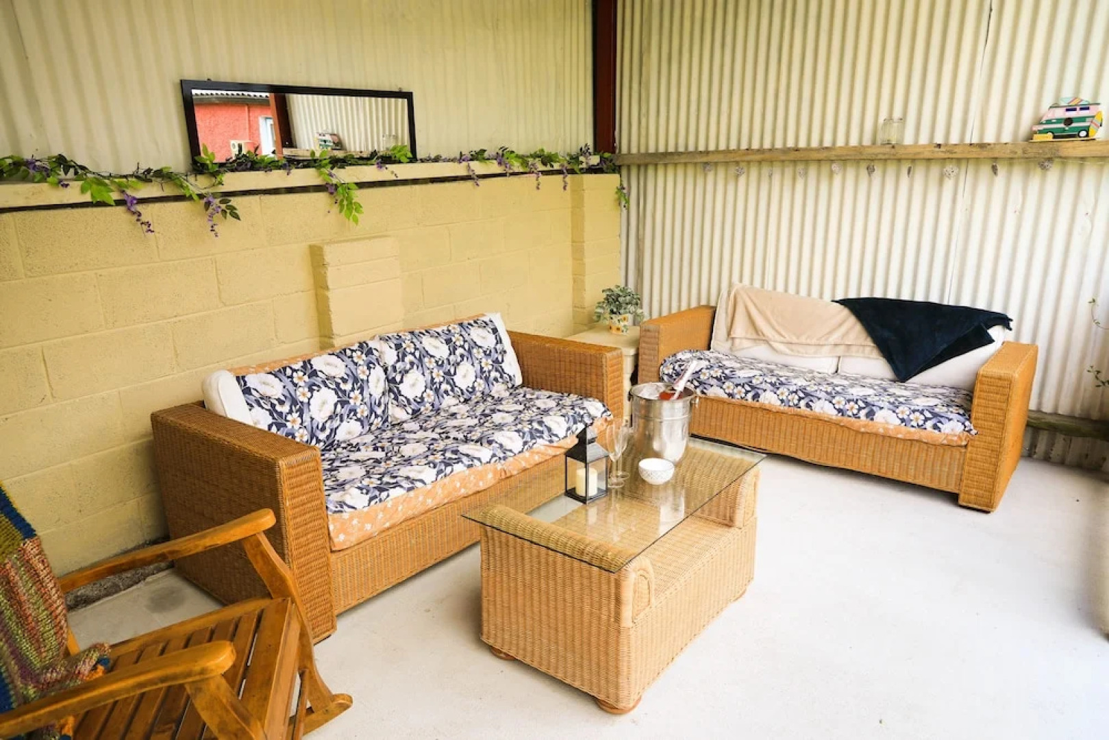 2 Bedroom Cottage Wisteria Cottage in Ballyconnell