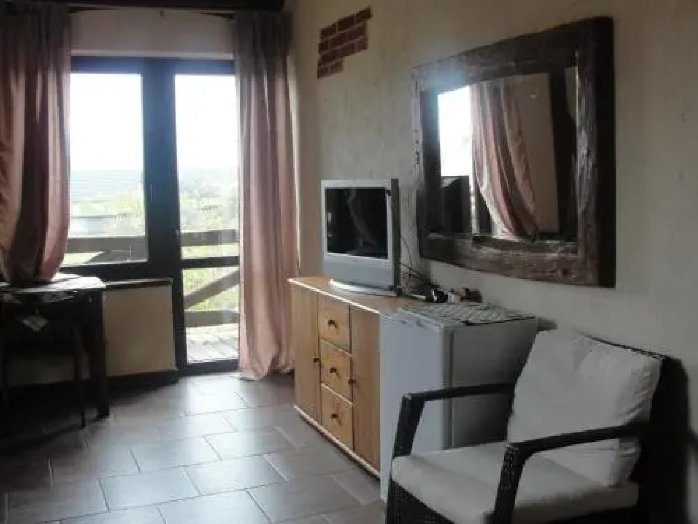 Pokoje i domki Saraceńska Chata