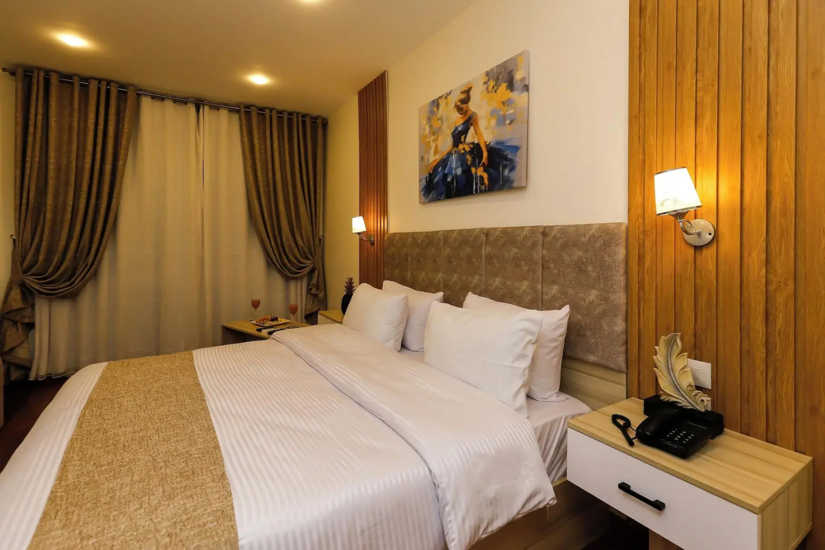 Pyramid Edge Hotel & Exclusive Pyramids View Rooftop