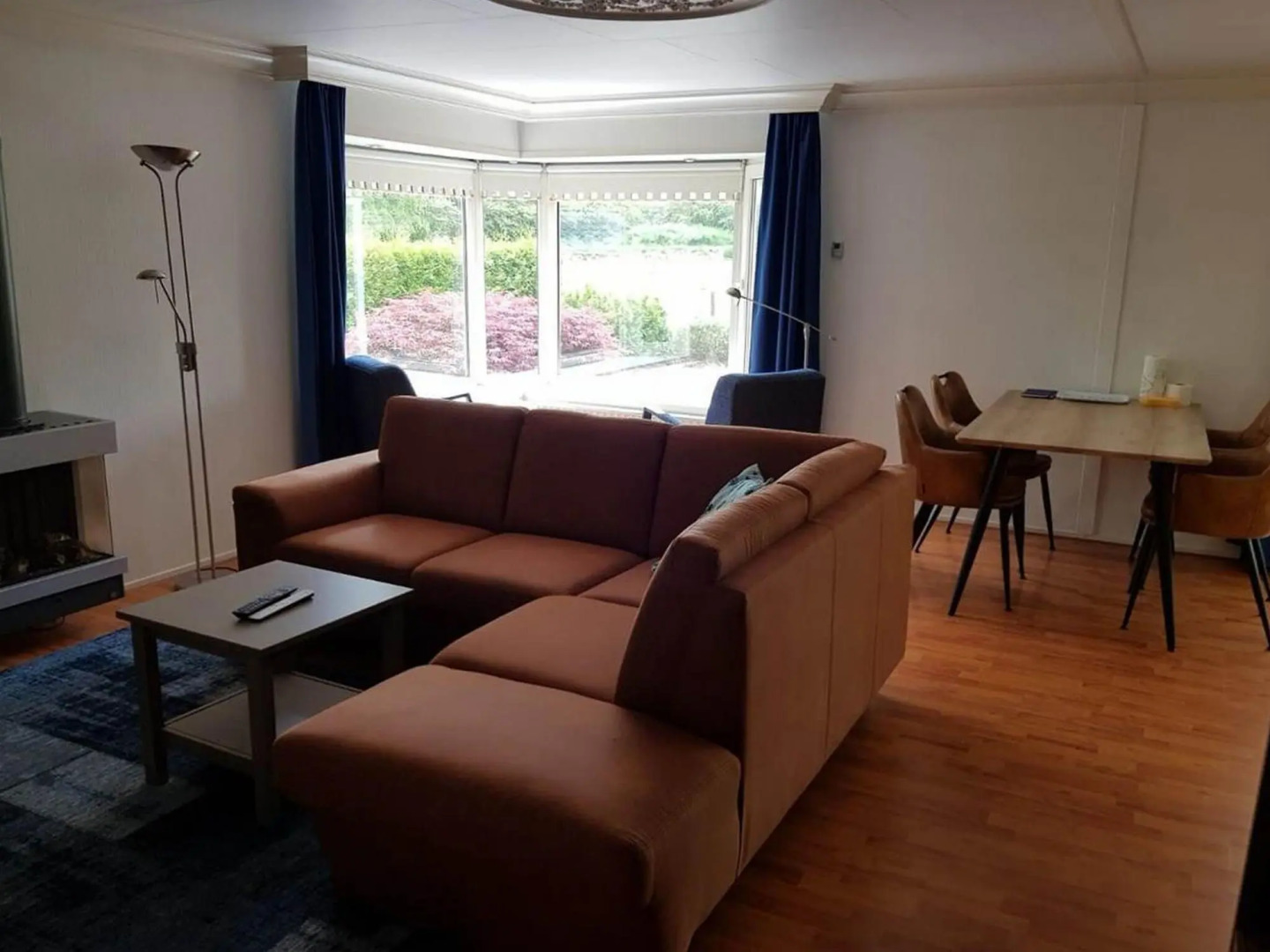 Inviting bungalow in Gelderland with garden