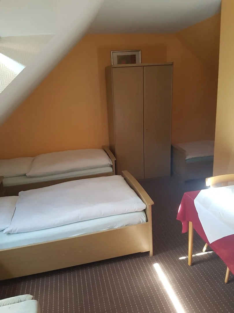 Angelis Pension