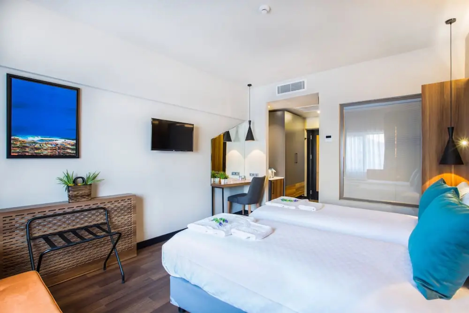 Signature Hotels & Spa