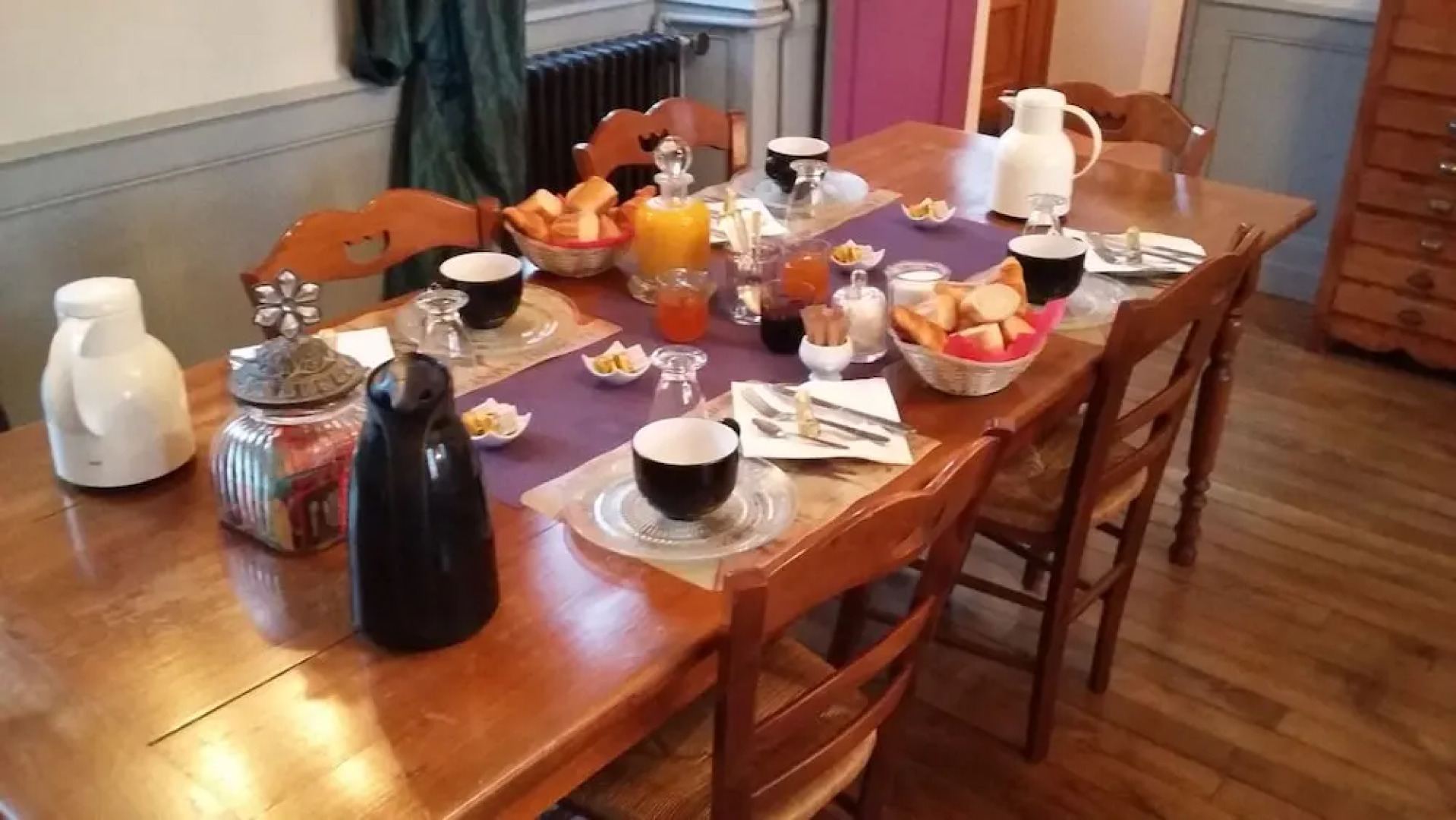 Maison D'Hotes Les Belles De Mai