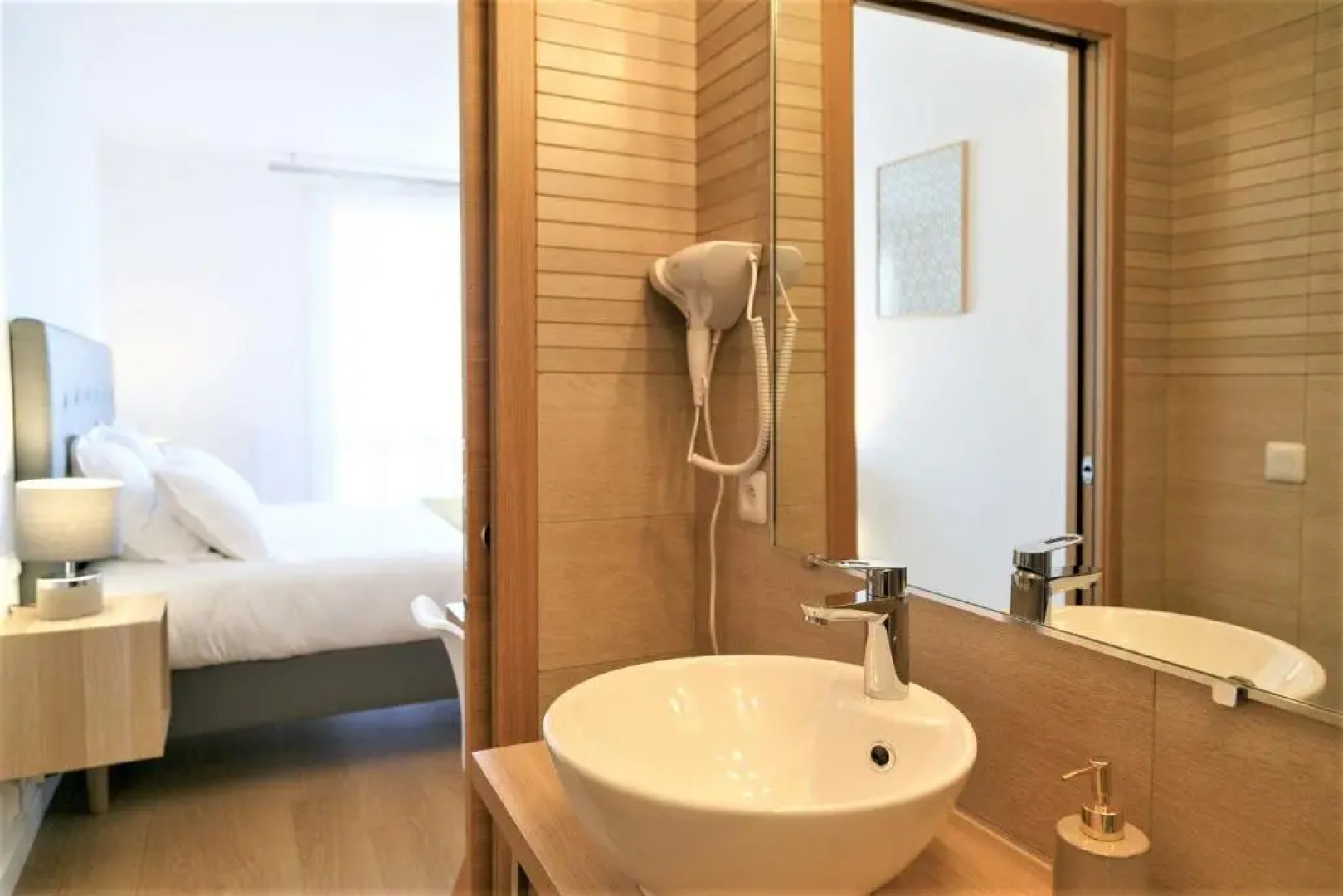 Beausoleil Studio Metro Paris Sud