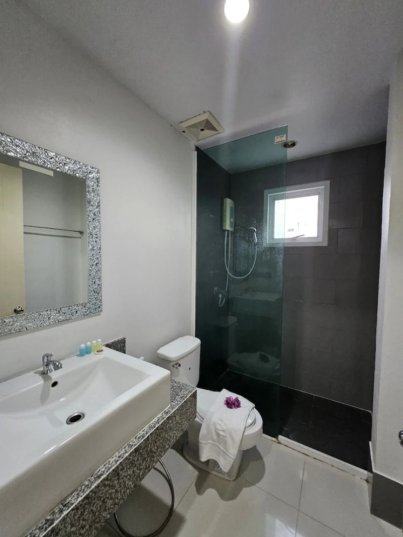 Отель La Xenia Kata Beach