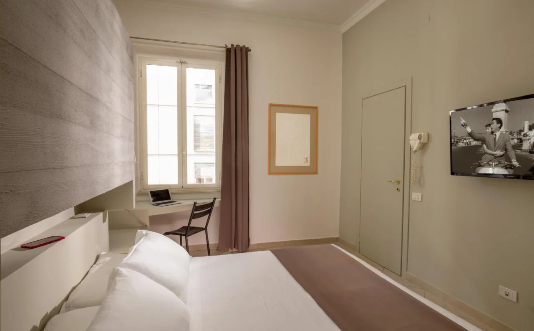Crossroad Hotel