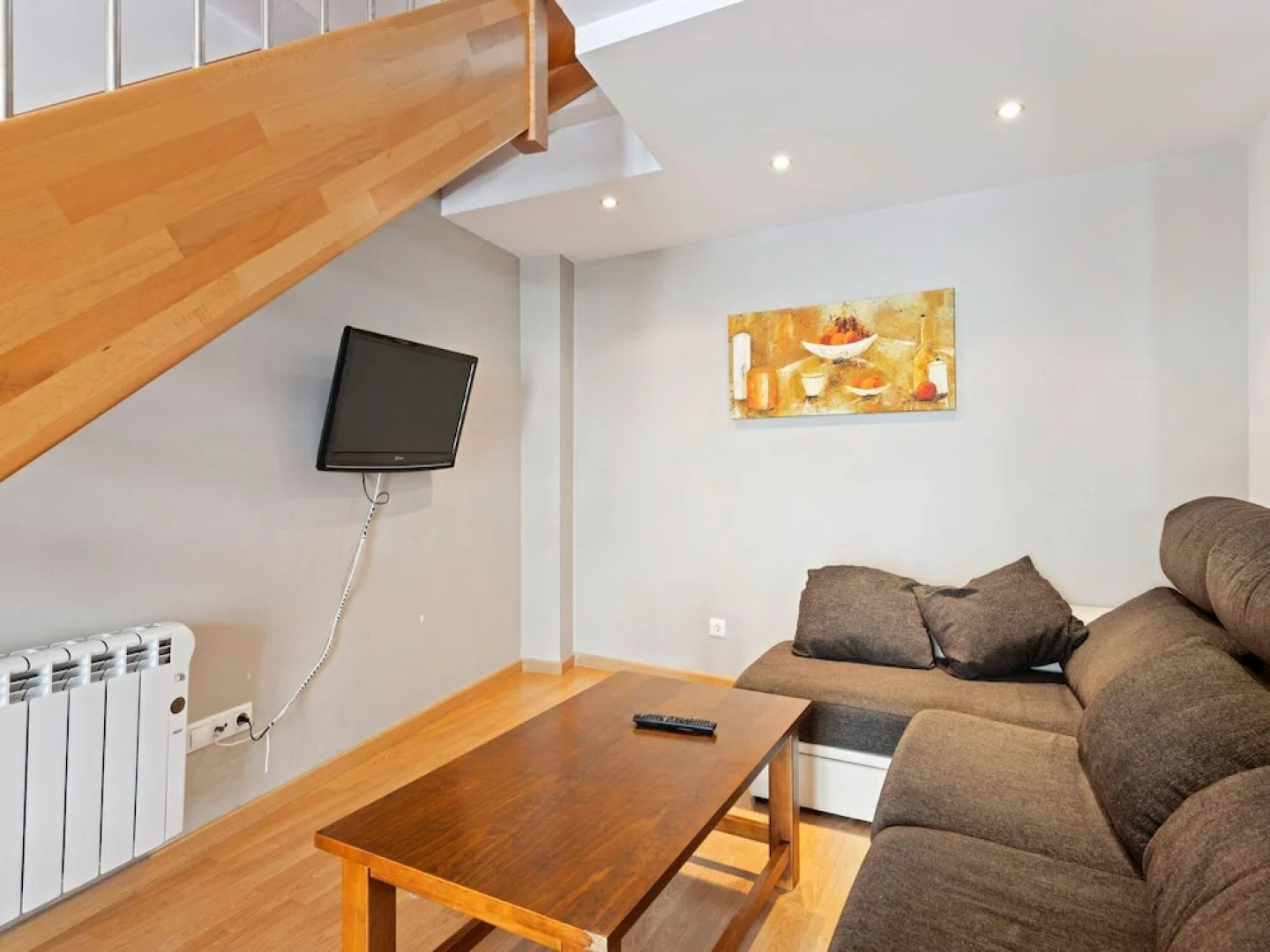 Graceful Apartment in Gudar With Heating