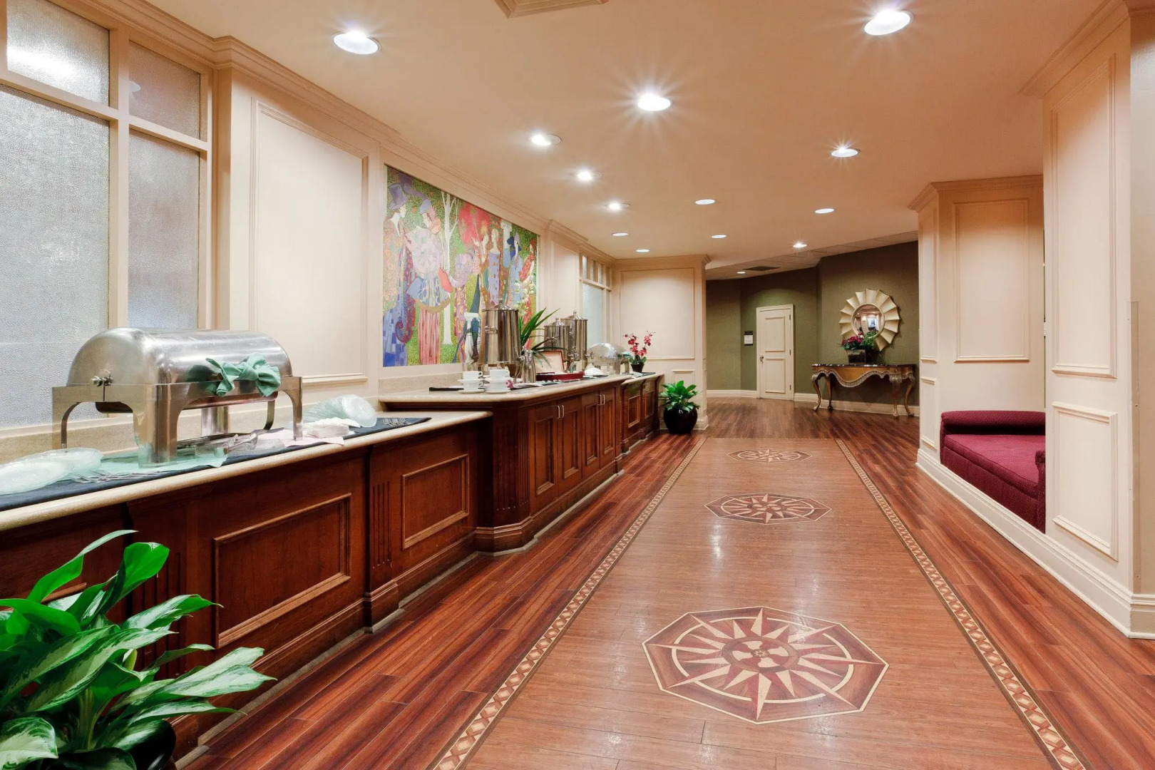 Crowne Plaza Hotels & Resorts Reading