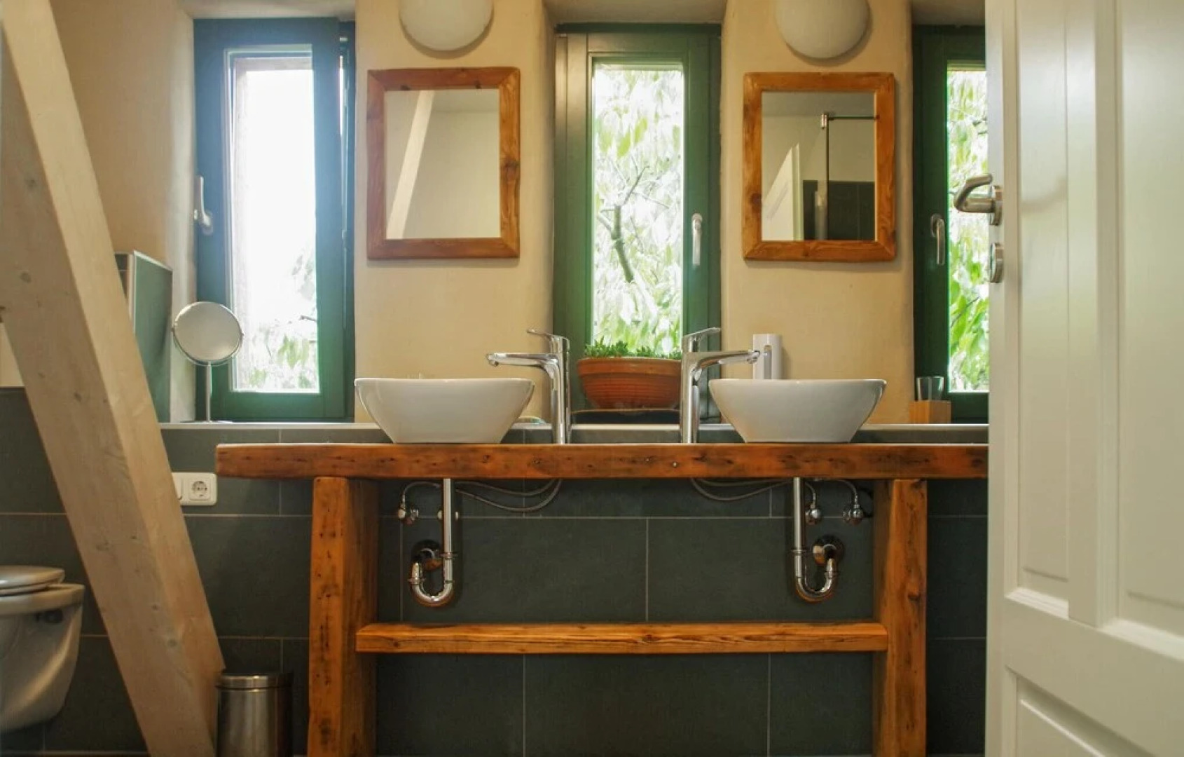 Nice Home in Am Salzhaff With 2 Bedrooms and Wifi