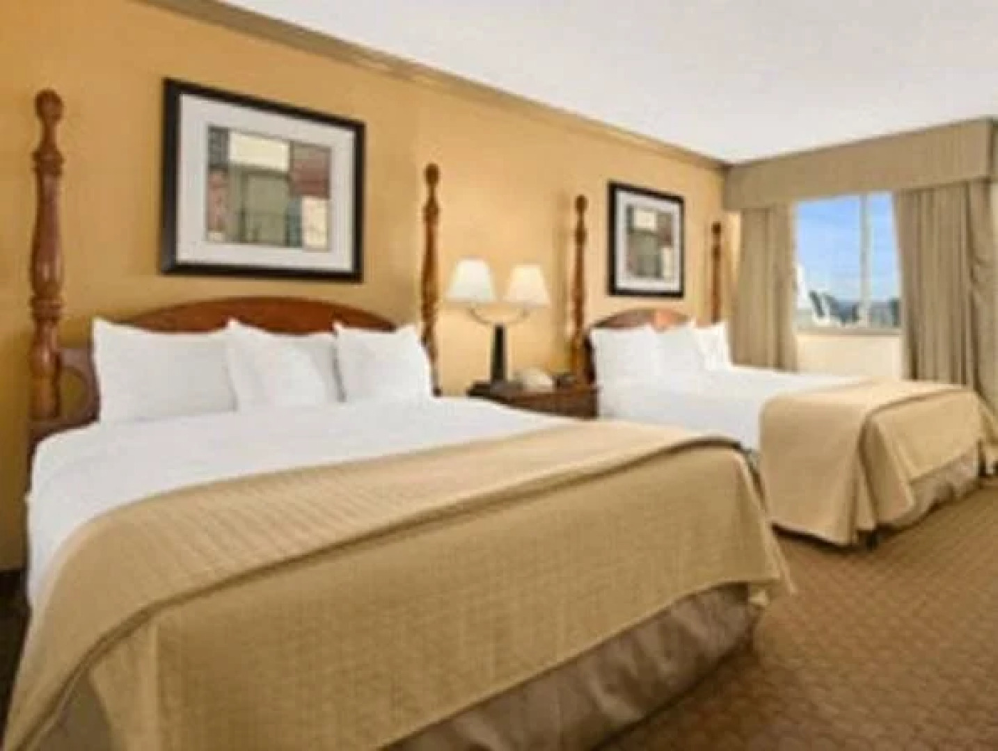 Siegel Suites - Shreveport Apartments