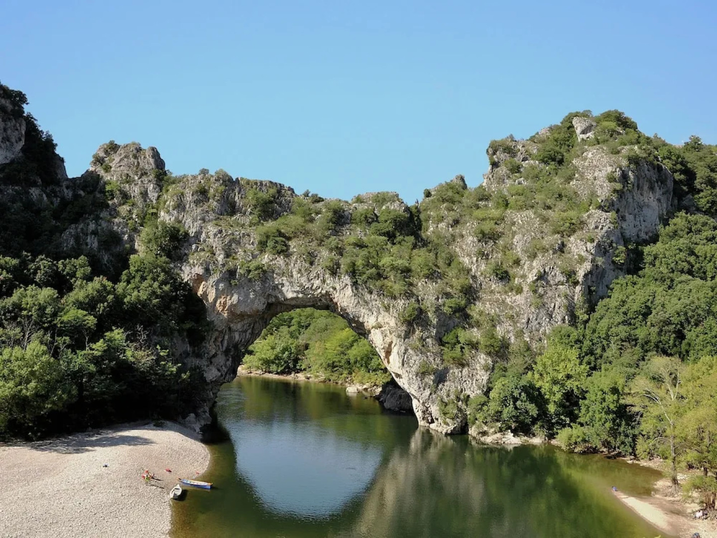 Luxury Mas With two Guest Houses and Private Pool With Stunning Views