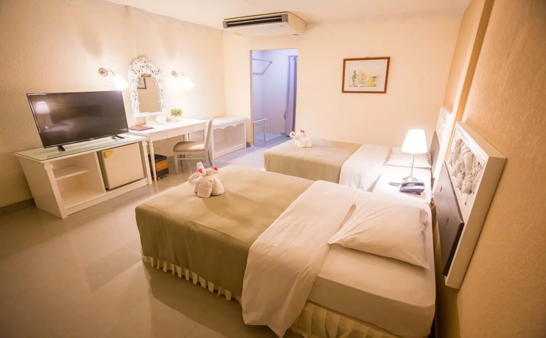 DadD Resort by Lopburi Inn Resort