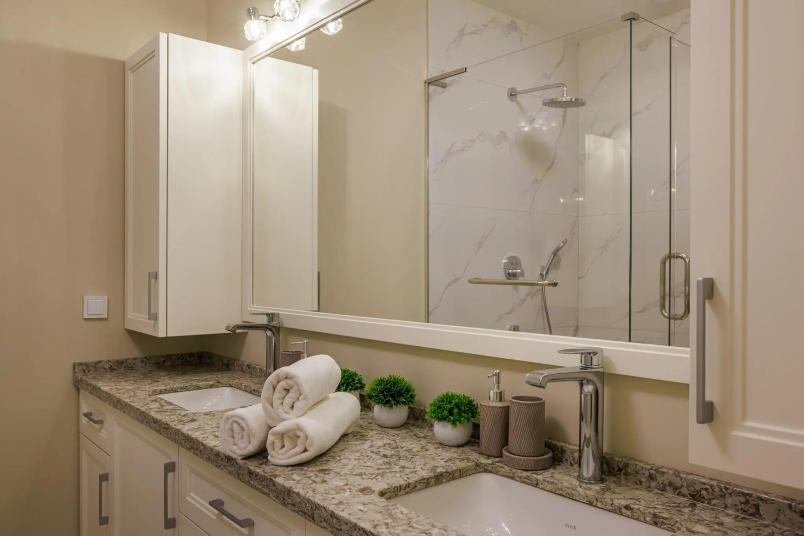 Апартамент Софийский