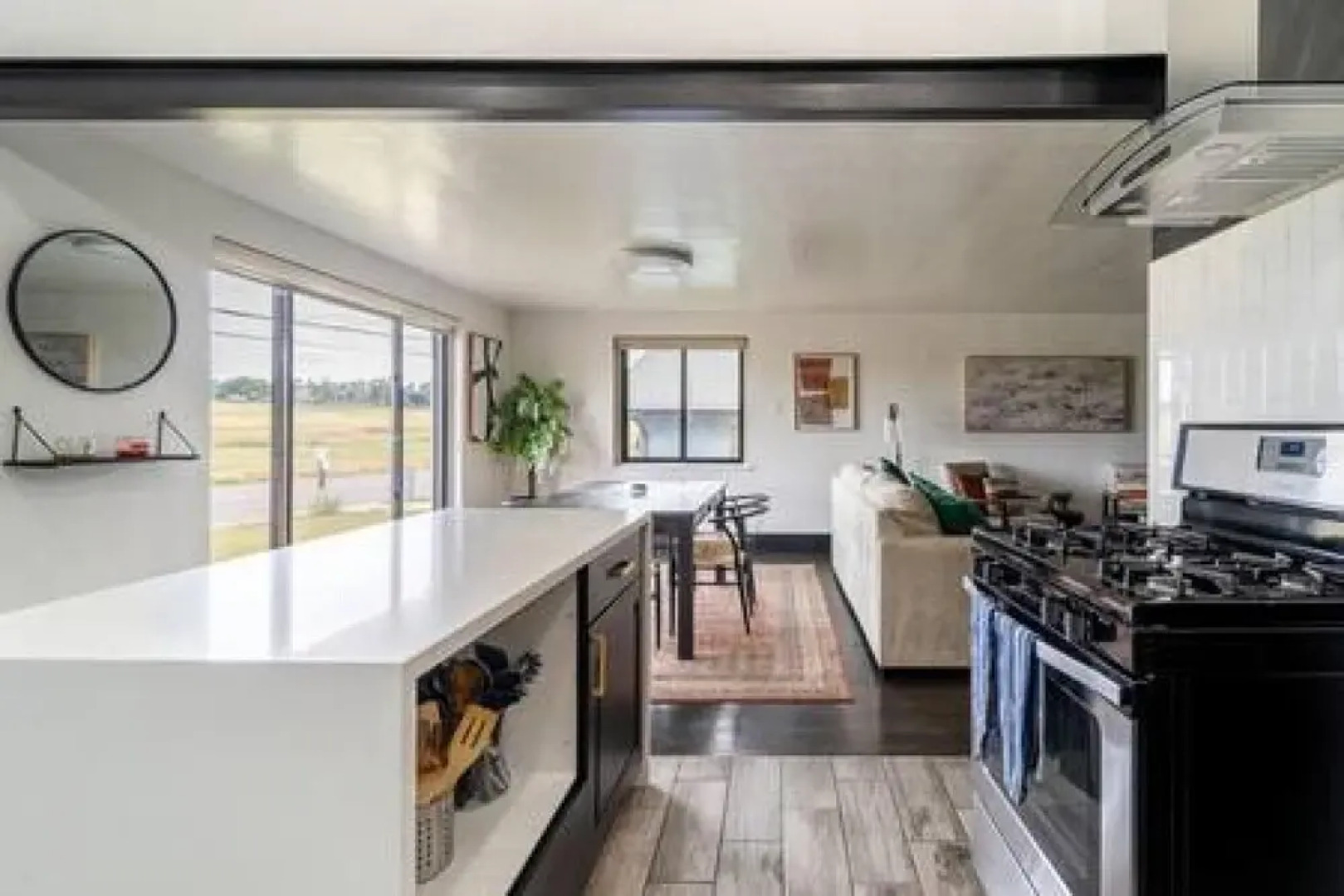 Retreat in Vibrant Westminster 4BR Hot Tub