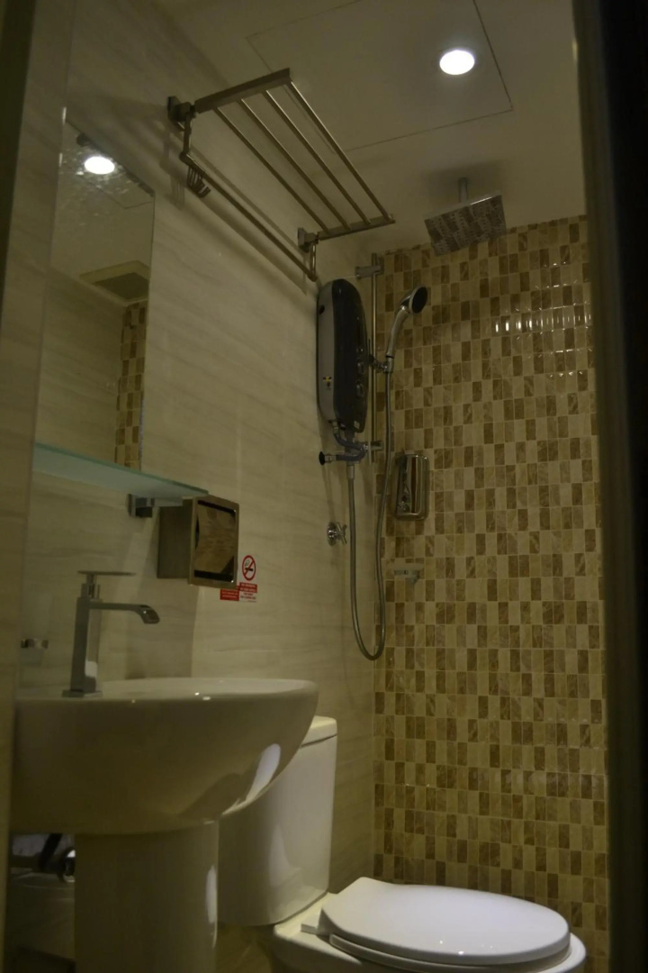 DR Hotel