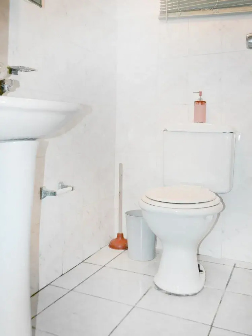 Coastal Express Inn & Suites #1 at 681 Ocean Drive