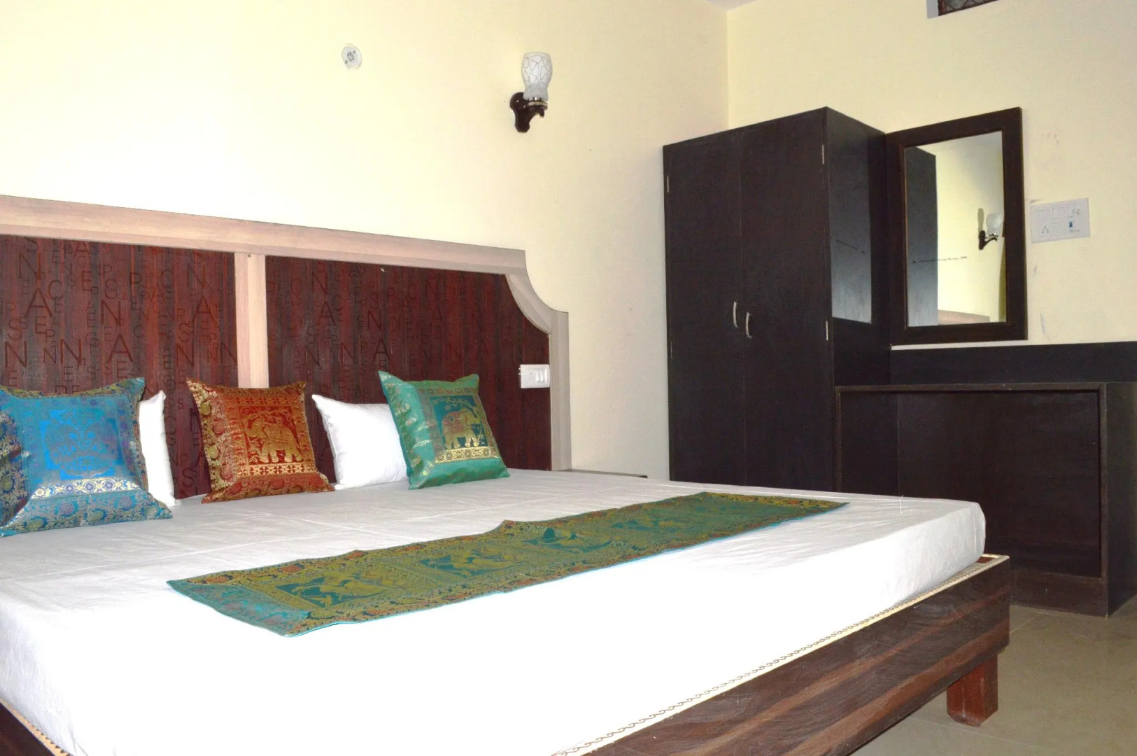 Hotel Plaza Khajuraho