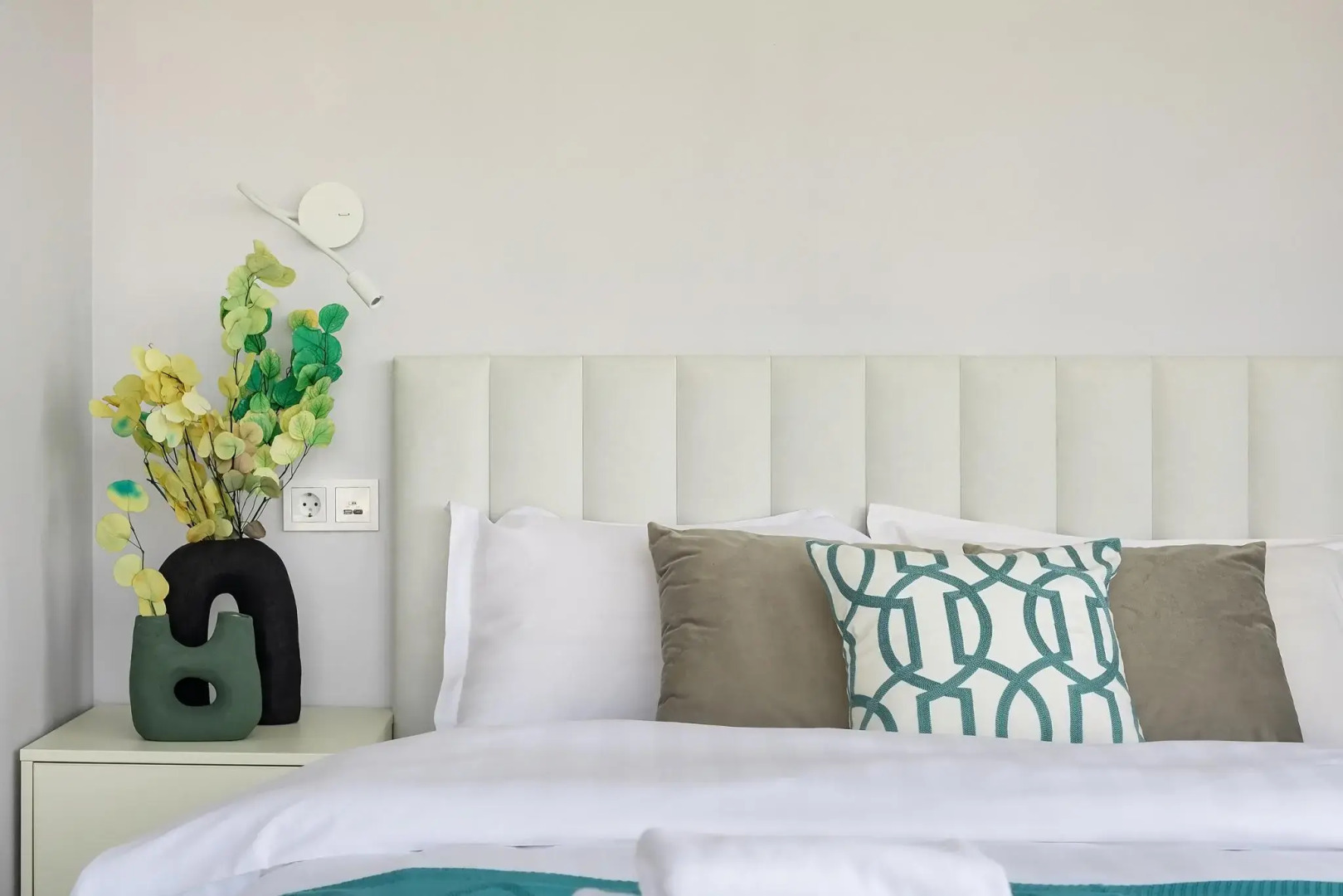 Апартаменты на улице Фастовская 50