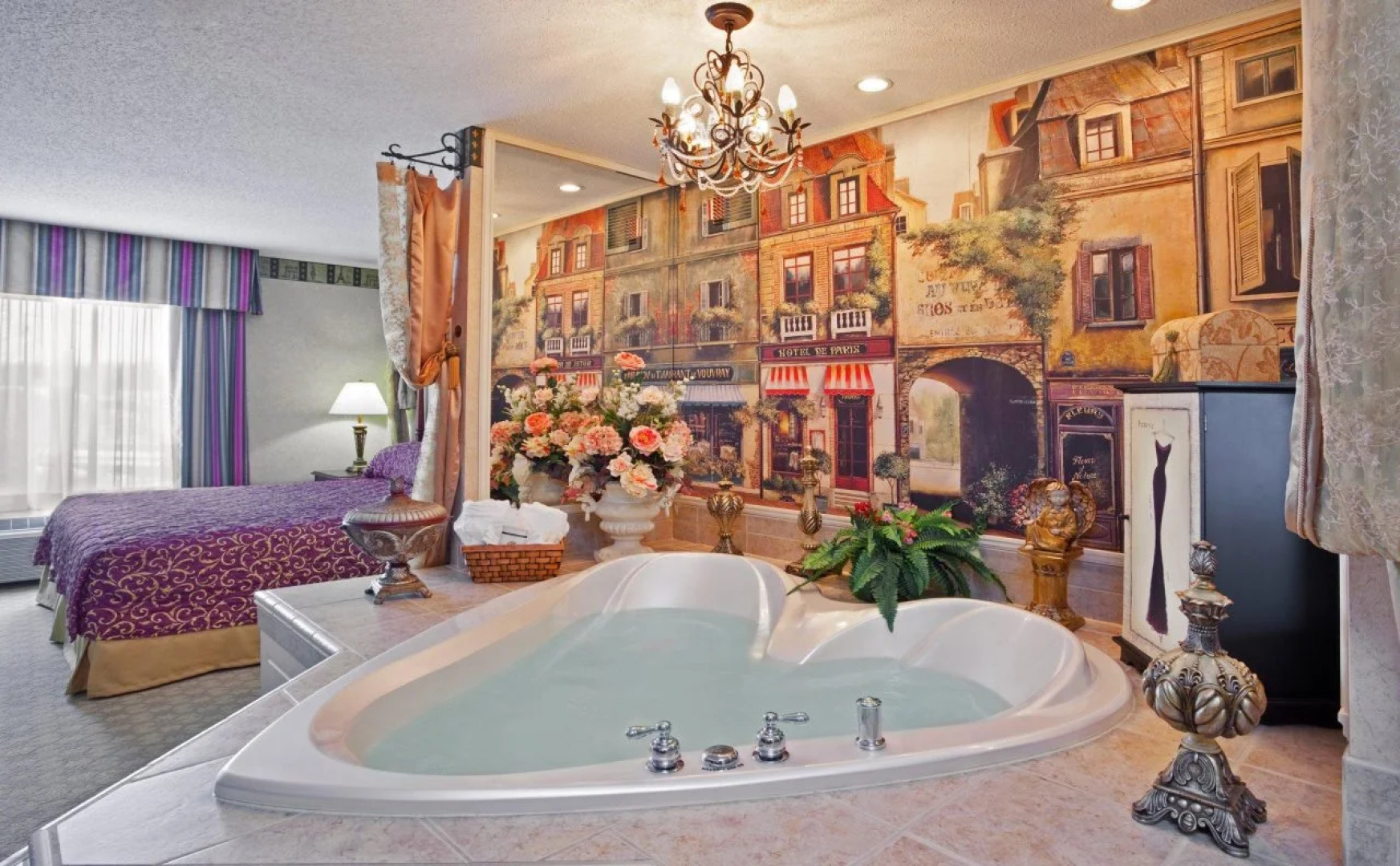 Holiday Inn Express & Suites Sharon-Hermitage by IHG