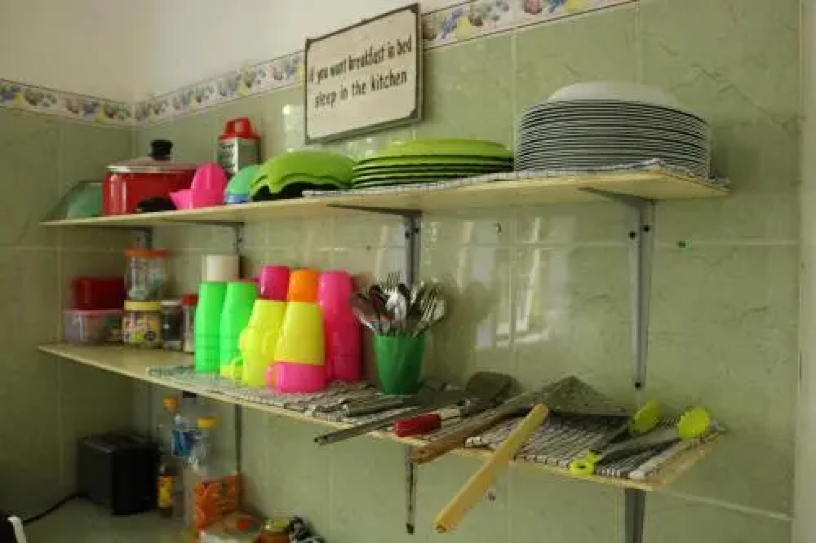 Beachbums Berawa Hostel