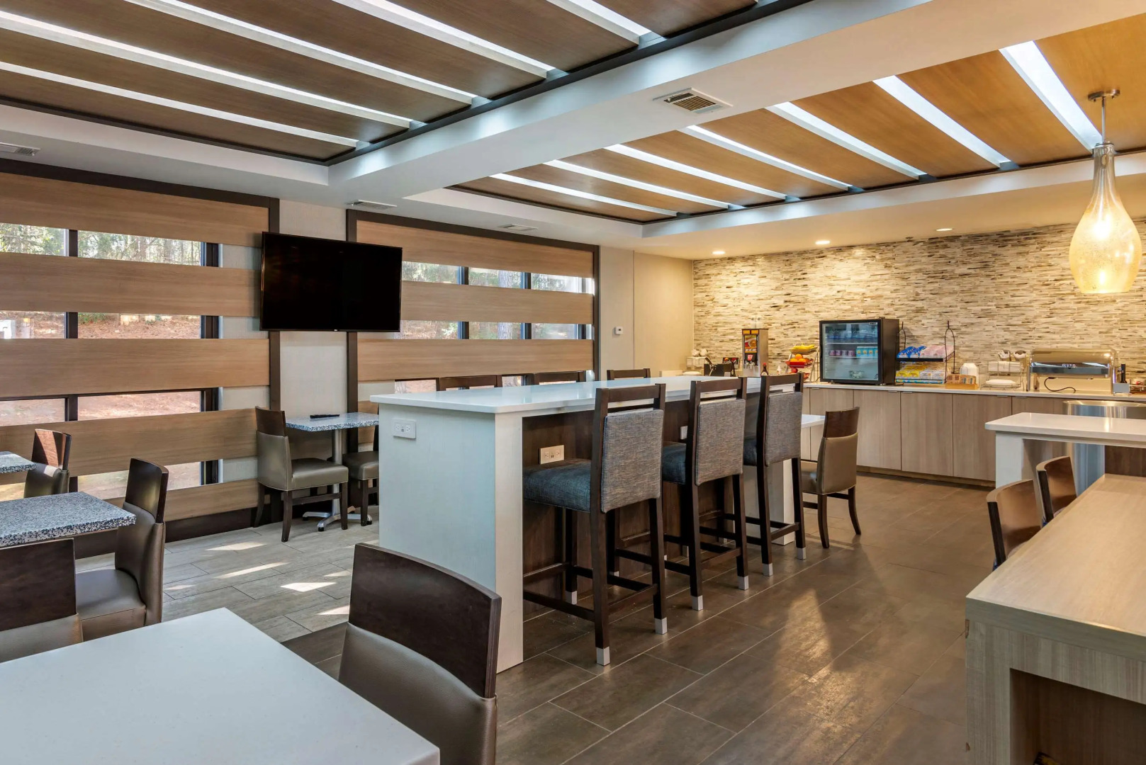 Comfort Suites Alpharetta/Roswell - Atlanta Area