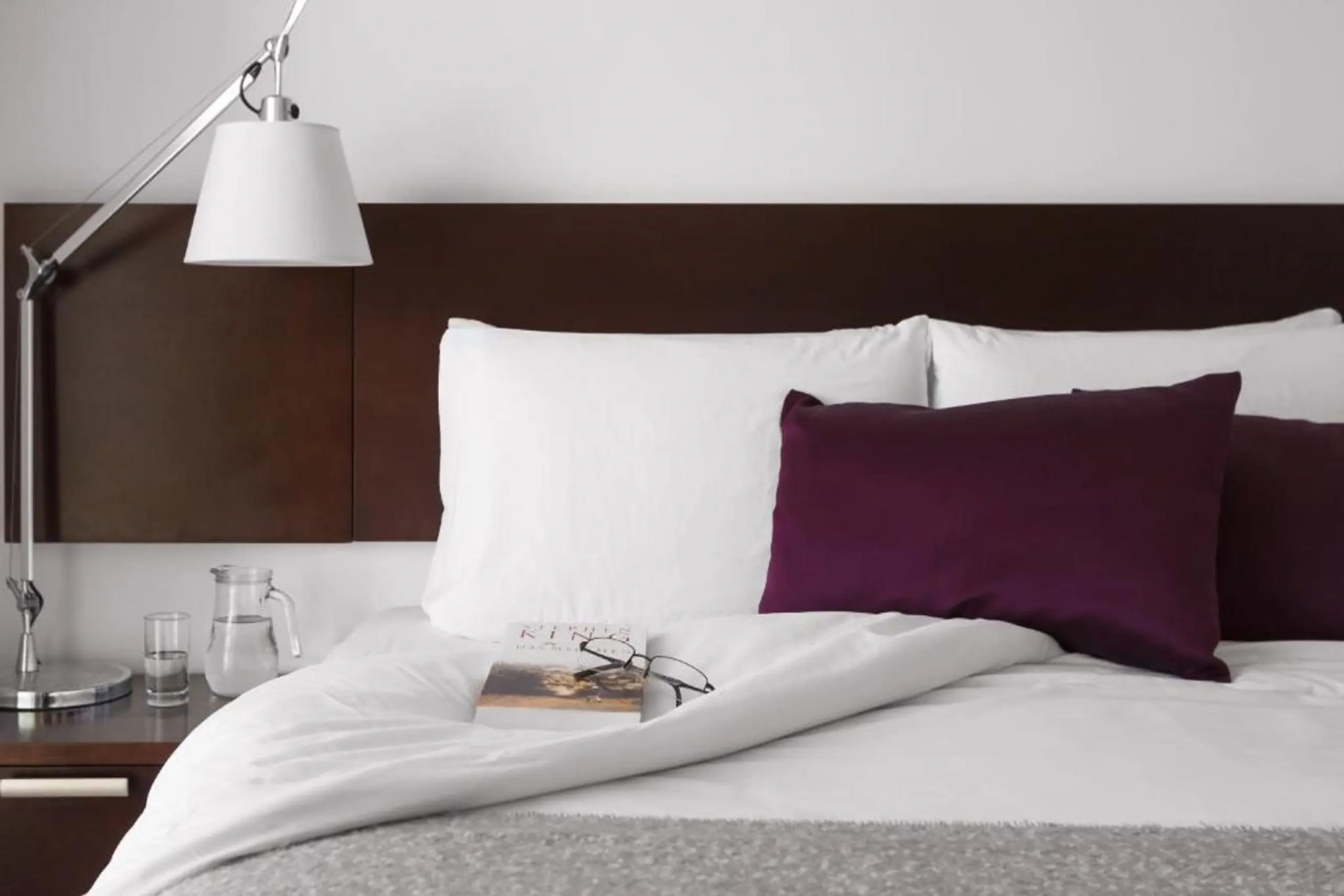 Real Colonia Hotel & Suites