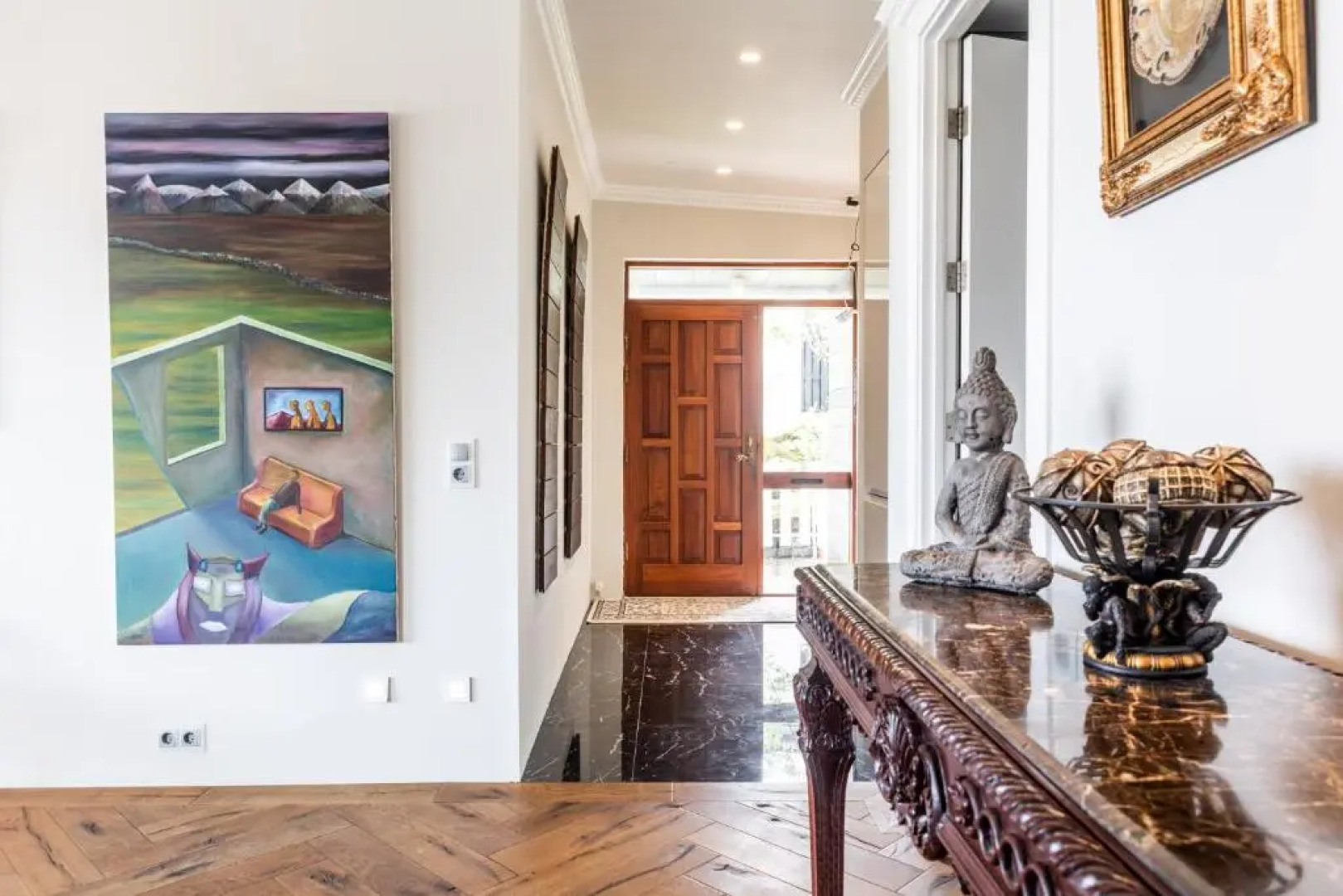 ICELAND SJF Villa , Hot tub & Outdoor Sauna Amazing Mountains View - 15 min to downtown