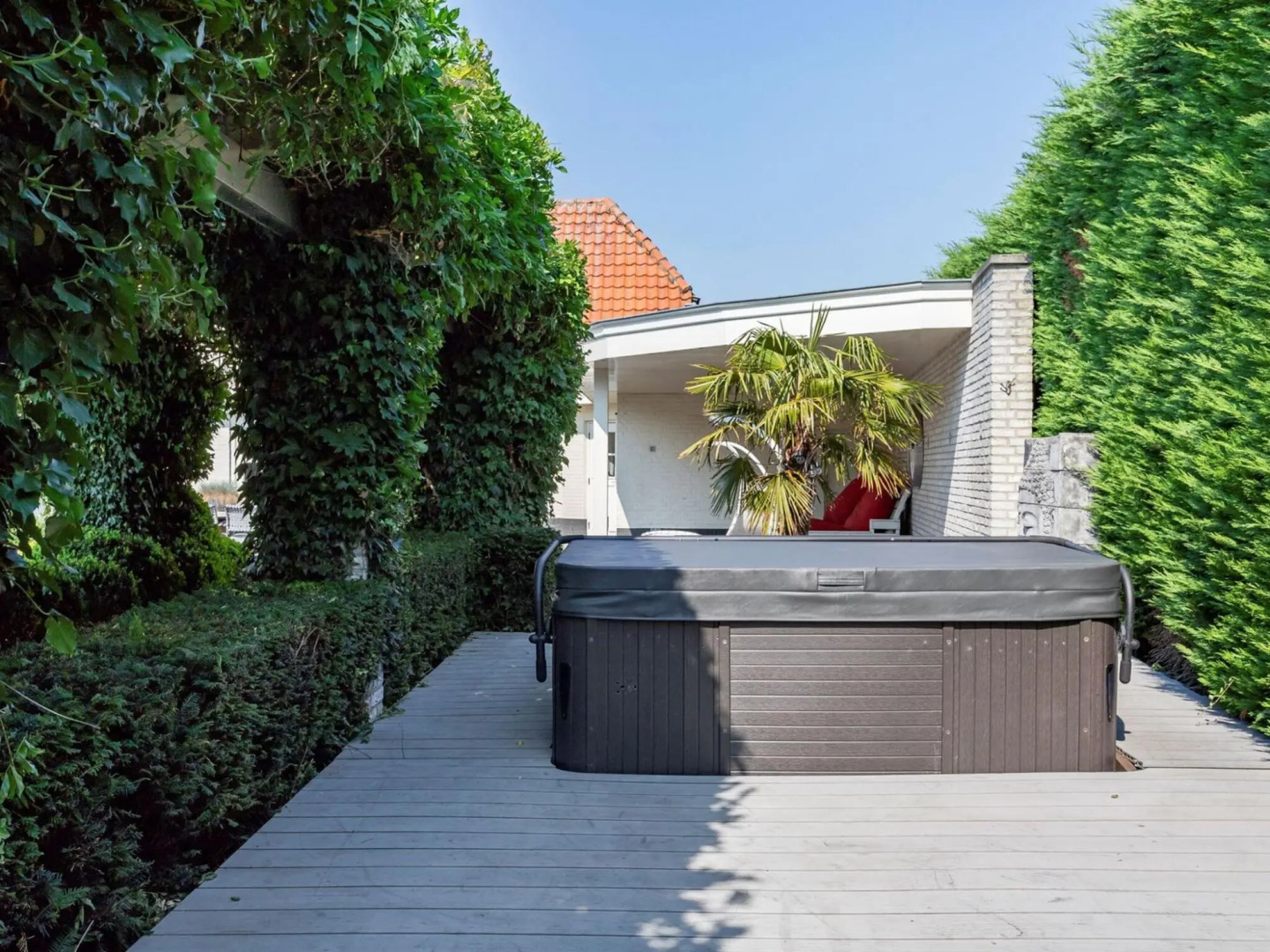 Detached Villa in Moergestel With Swimming Pool