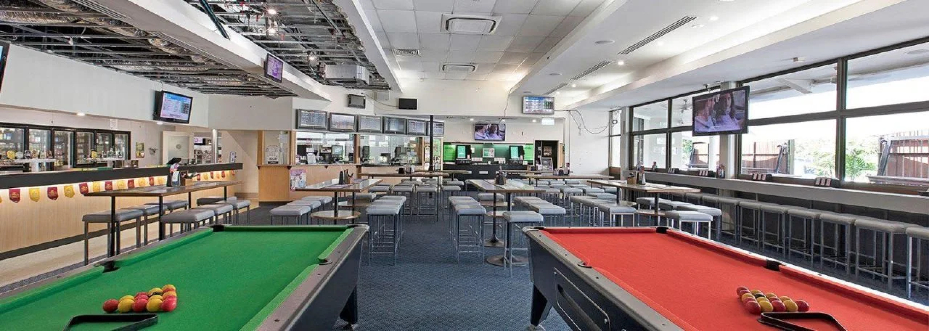 Cannonvale Reef Gateway Hotel