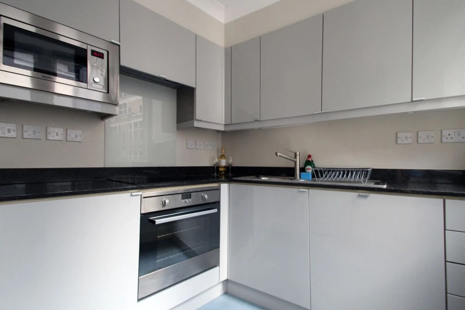 Creechurch Lane Apartment