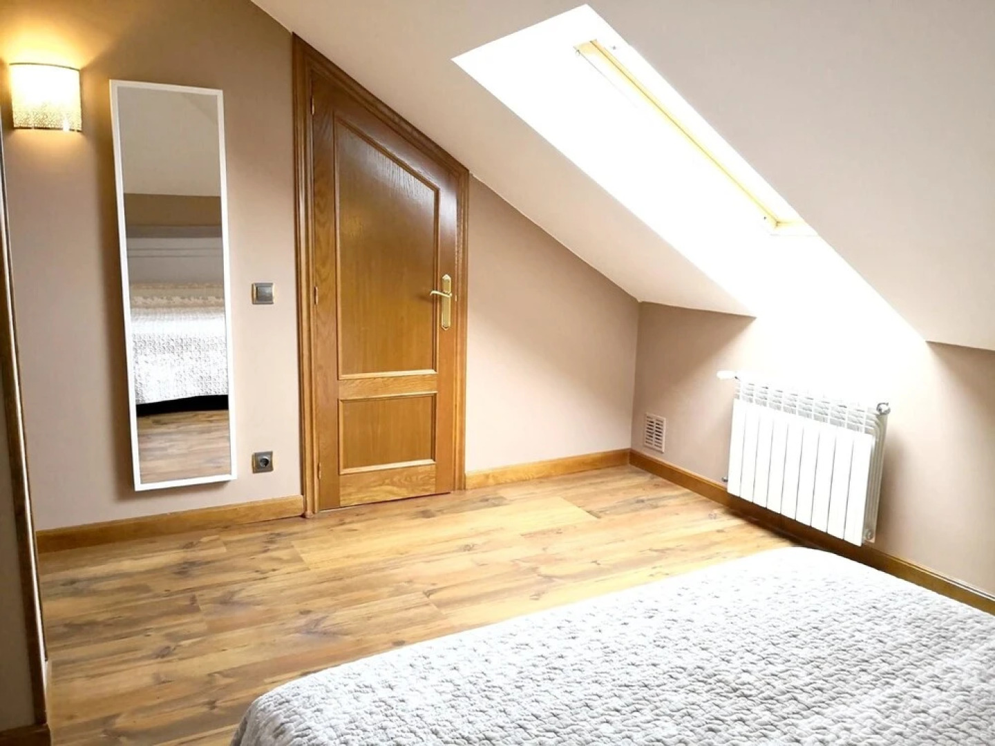 Apartment With 2 Bedrooms in Ribadeo, With Wonderful Mountain View, En